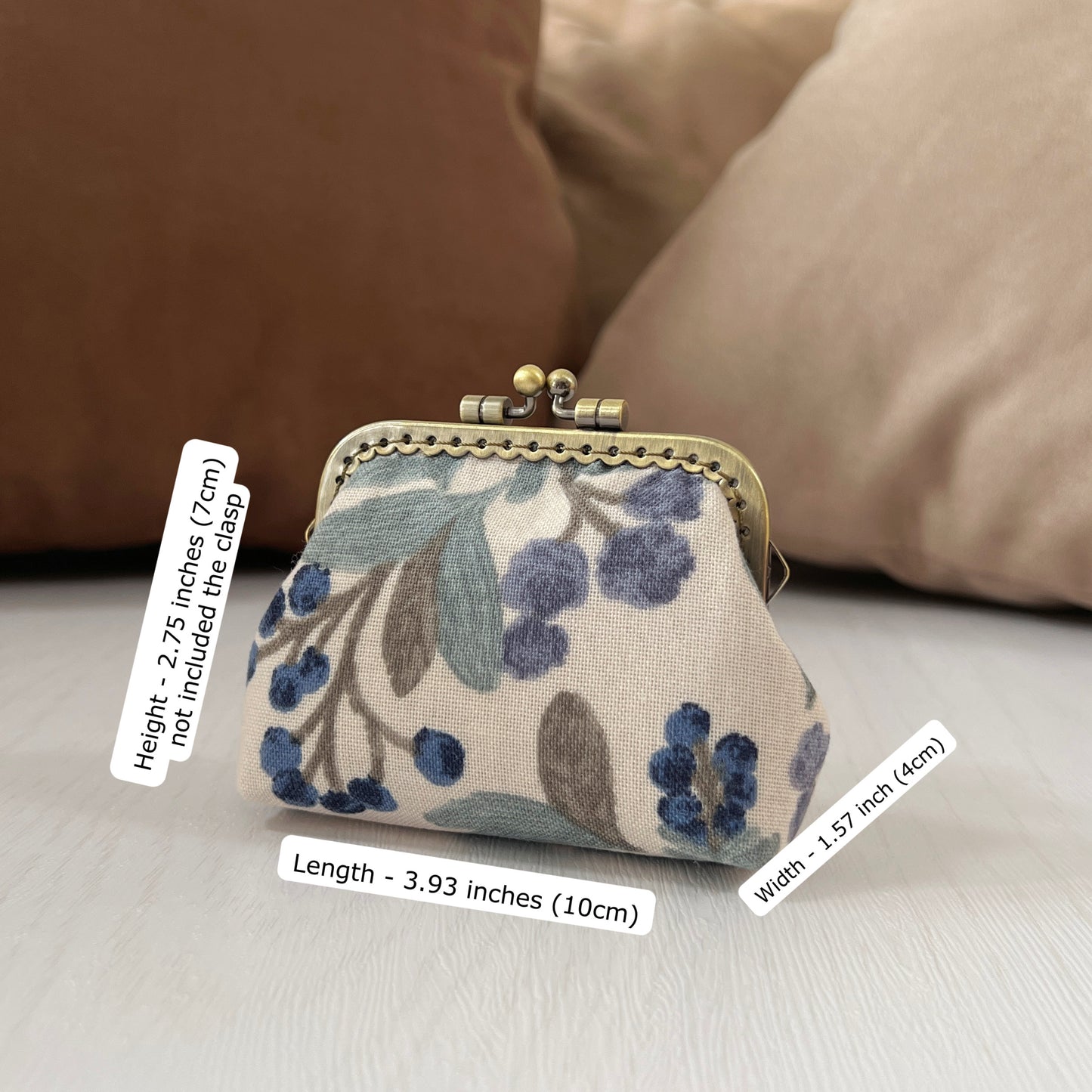 Garden Blueberries - Handmade Fabric Kiss Lock Purse