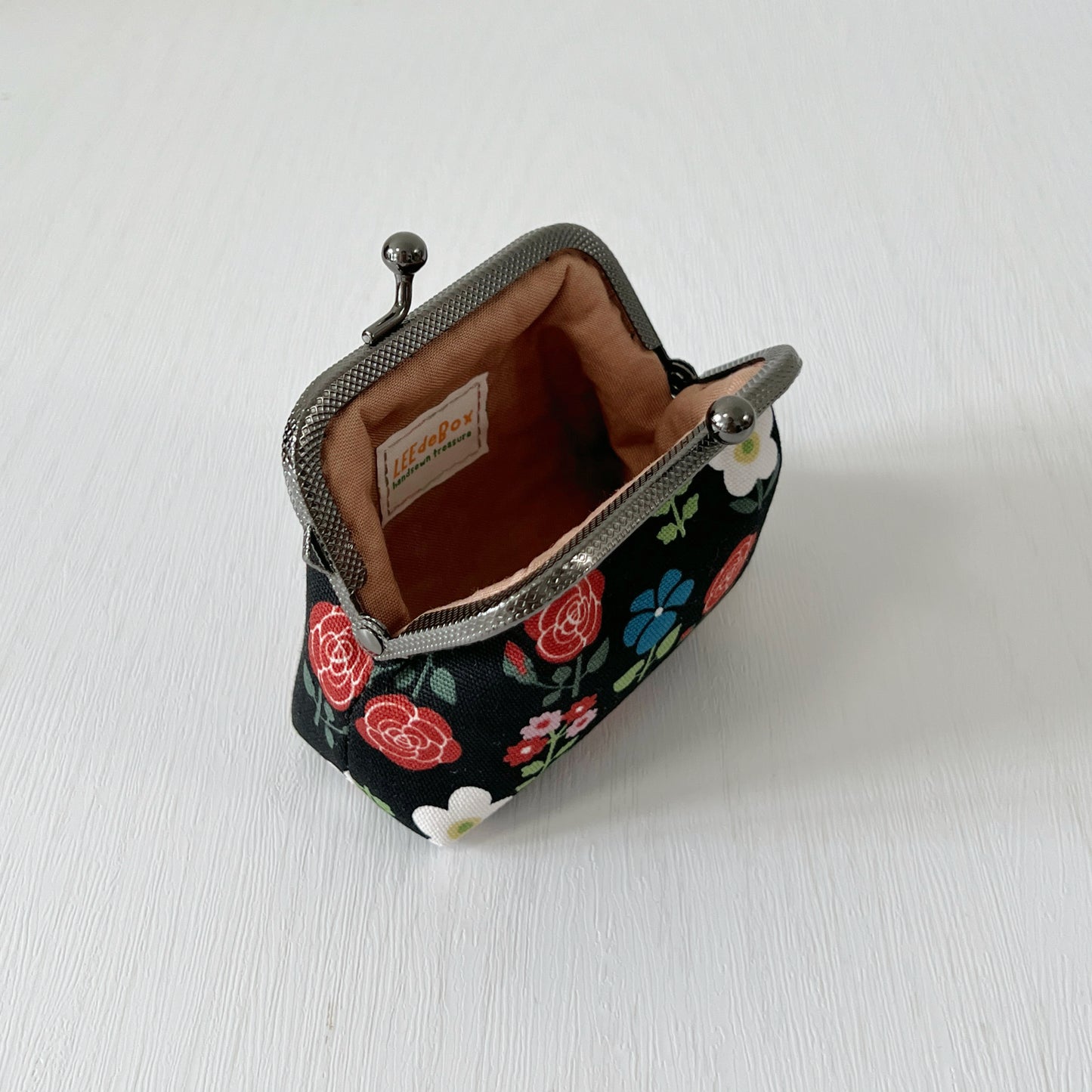 Black Retro Florals - Handmade Fabric Kiss Lock Purse