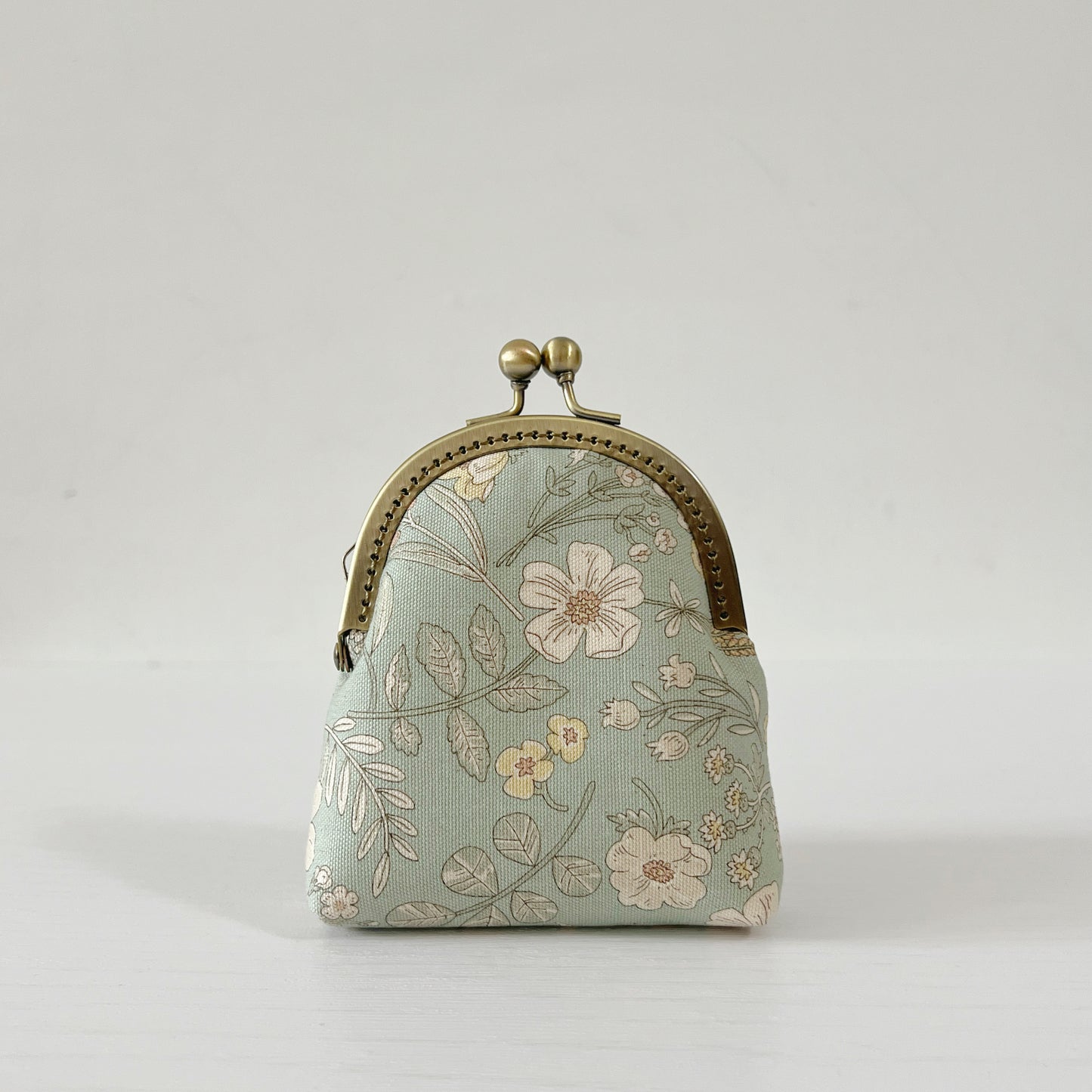 Vintage Green Spring Garden - Handmade Fabric Kiss Lock Purse
