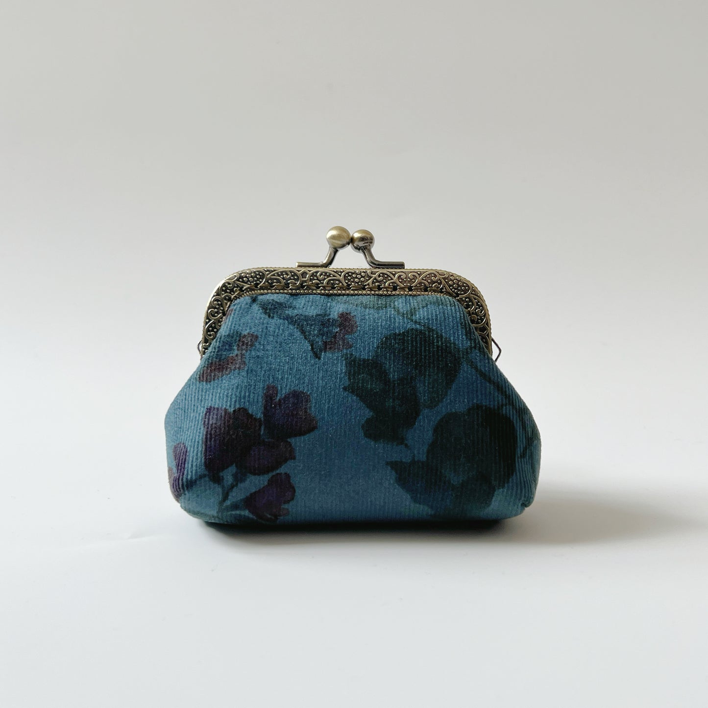 Vintage Blue Floral - Handmade Corduroy Fabric Kiss Lock Purse