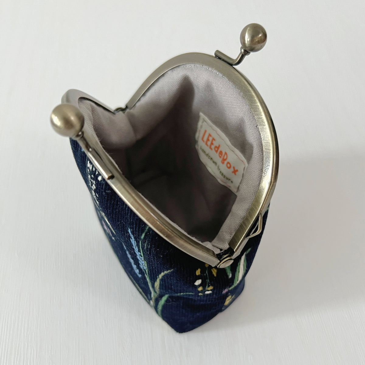 Arco S - Midnight Garden - Handmade Kiss Lock Corduroy Purse