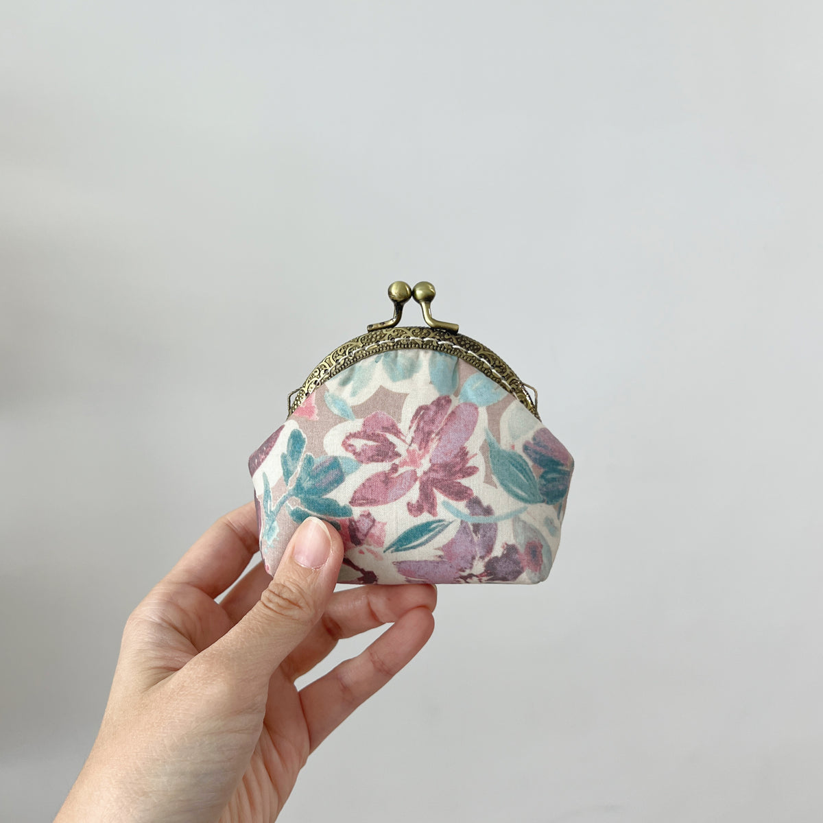 Handmade Kiss Lock Coin Purse - Pastel Floral