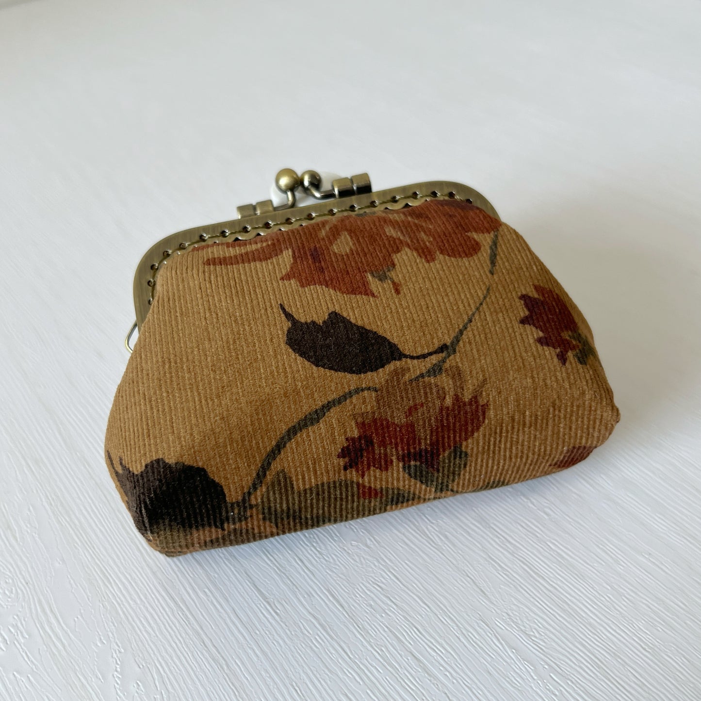 Brown Oriental Floral - Handmade Corduroy Fabric Kiss Lock Purse