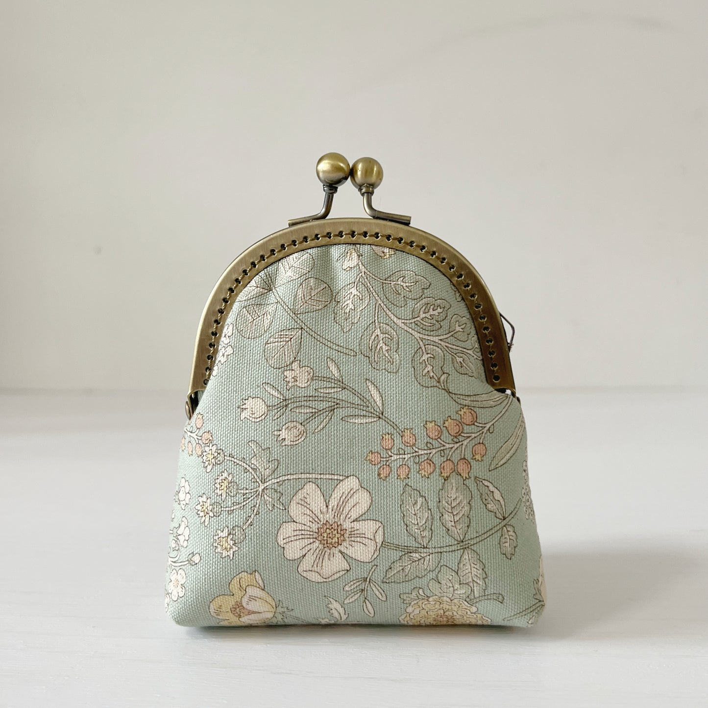 Vintage Green Spring Garden - Handmade Fabric Kiss Lock Purse