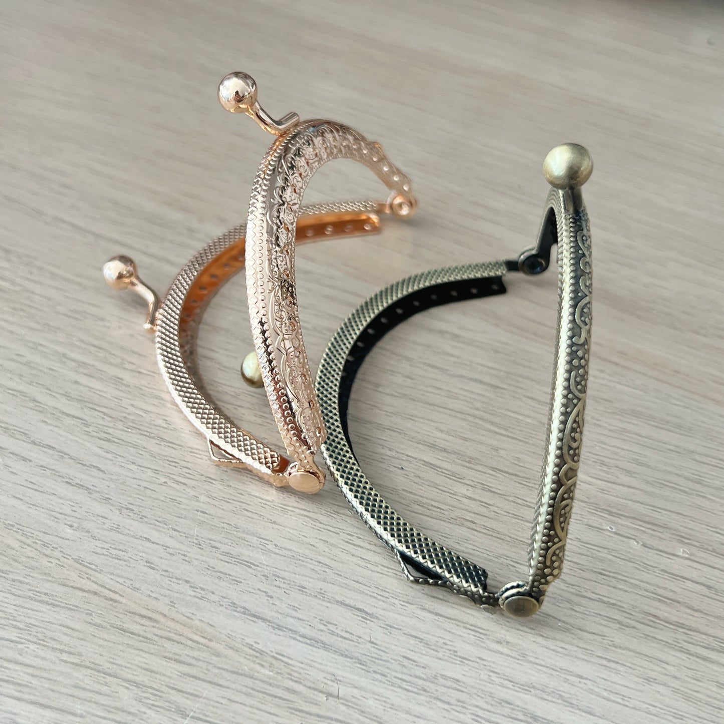 Vintage Style - DemiLune Kiss Lock Metal Frame Clasps