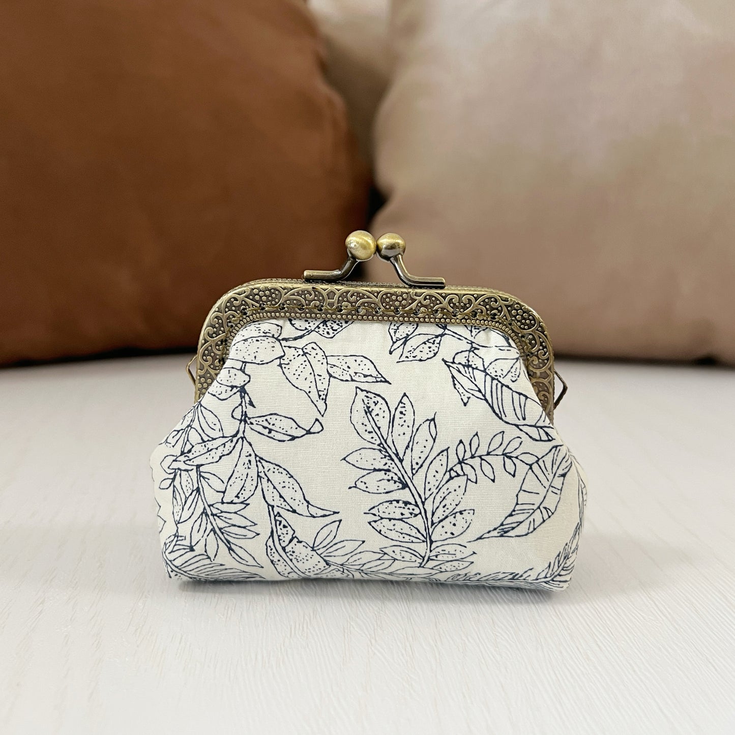 White Forest - Handmade Fabric Kiss Lock Purse