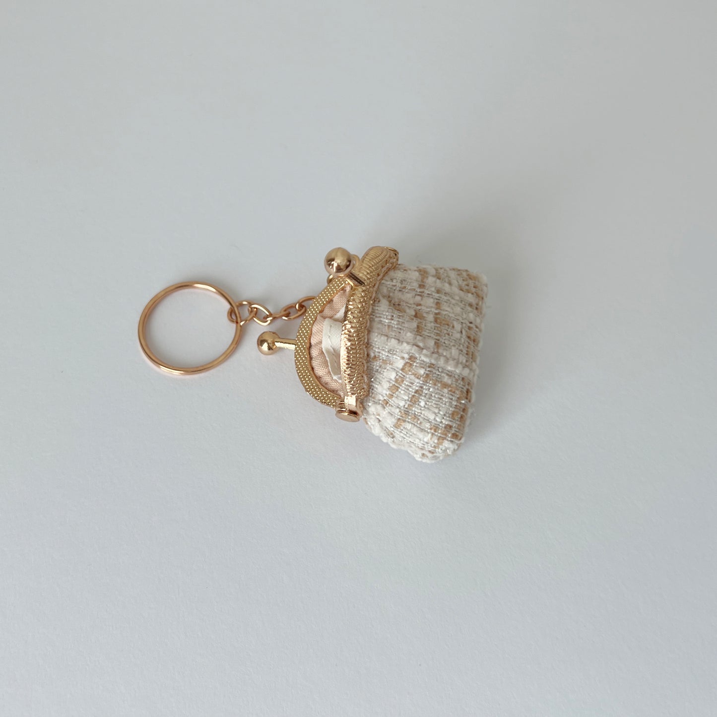 Beige Bouclé Tweed - Handmade Mini Tiny Fabric Kiss Lock Purse Keychain