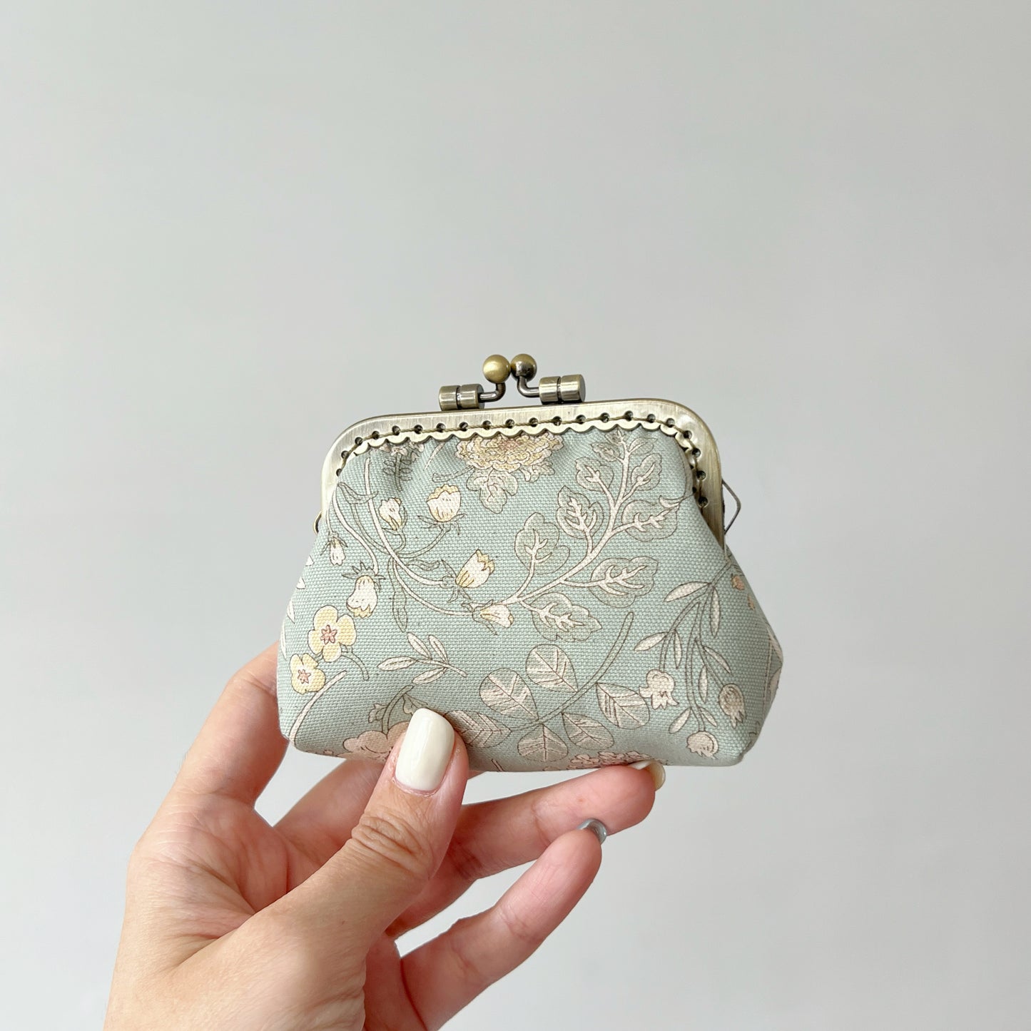 Soft Green Vintage Garden - Handmade Fabric Kiss Lock Purse
