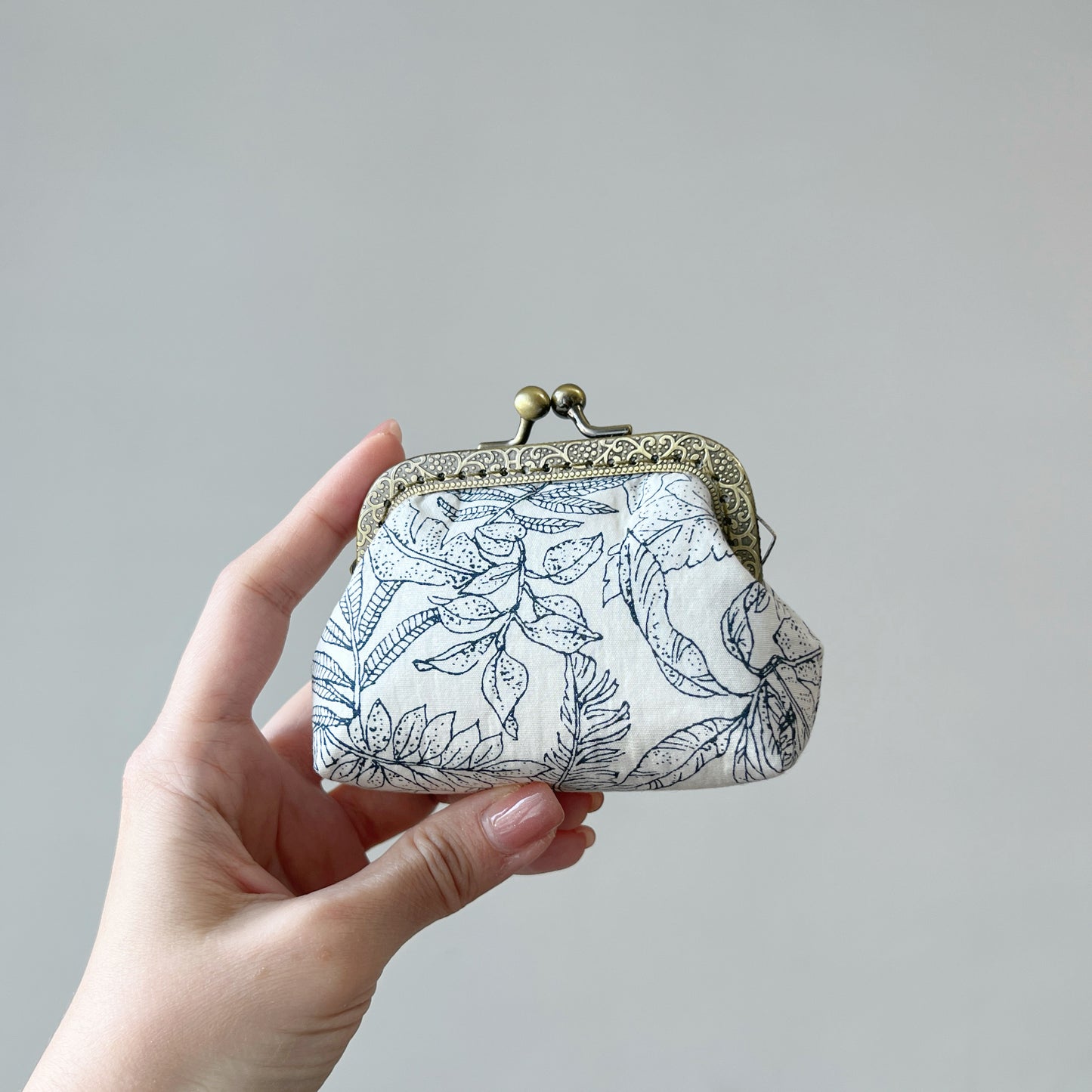 White Forest - Handmade Fabric Kiss Lock Purse