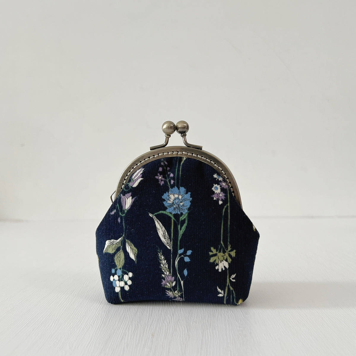 Arco S - Midnight Garden - Handmade Kiss Lock Corduroy Purse