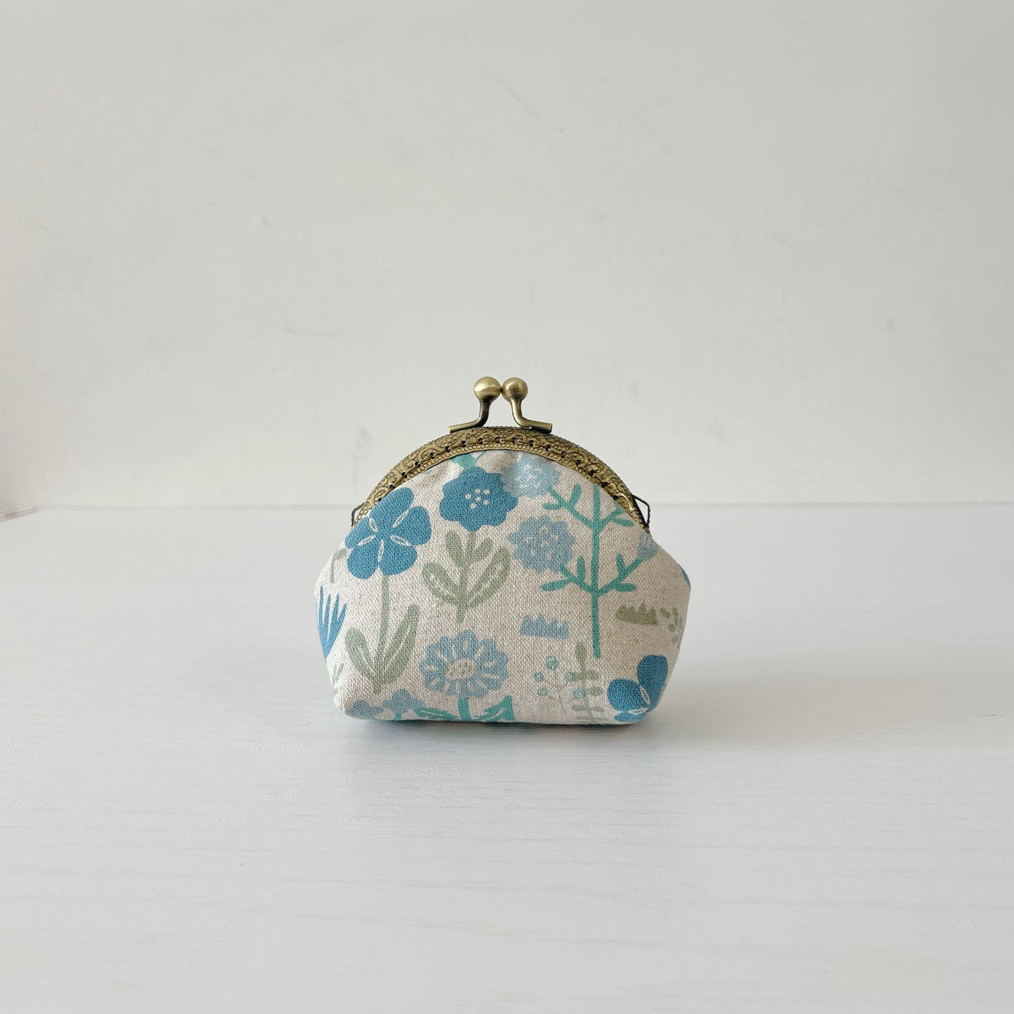 Handmade Round Kiss Lock Fabric Purse - Vintage Soft Blue Floral Linen
