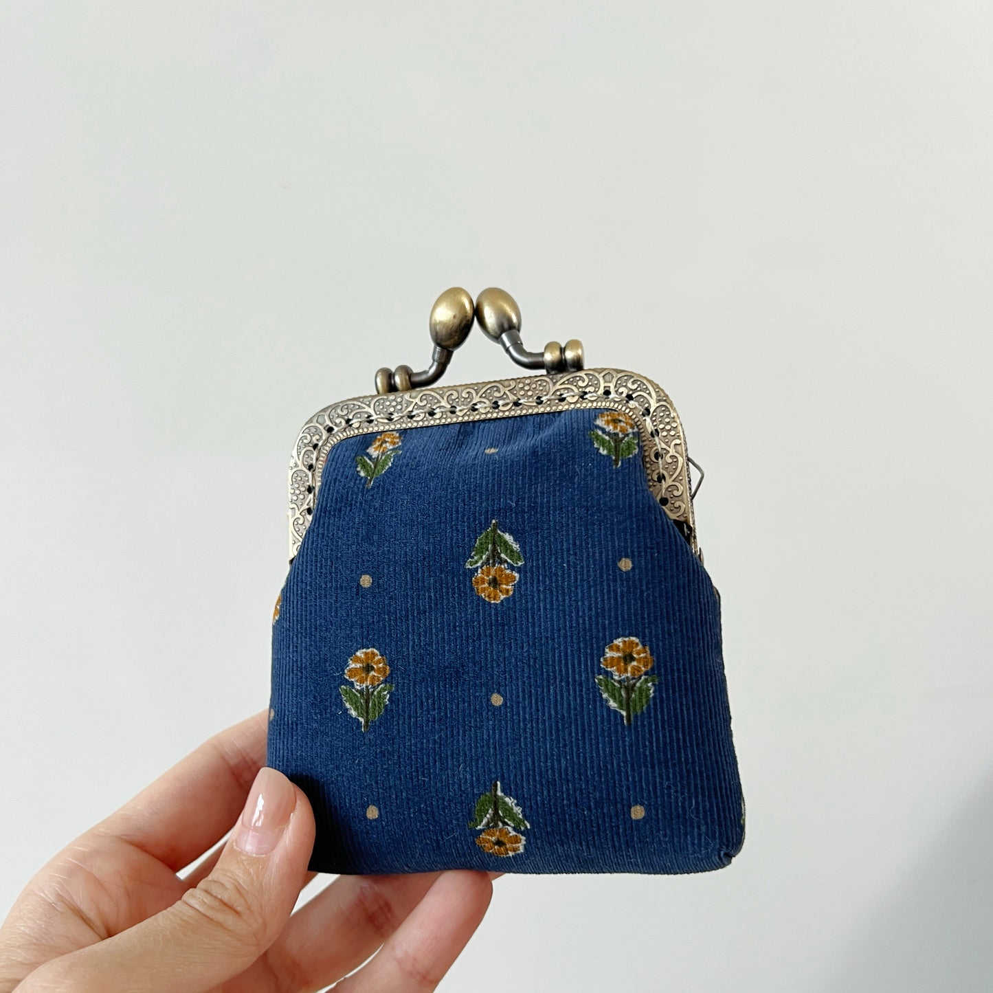Old Blue Corduroy Florals Card Purse - Handsewn Kiss Lock Purse