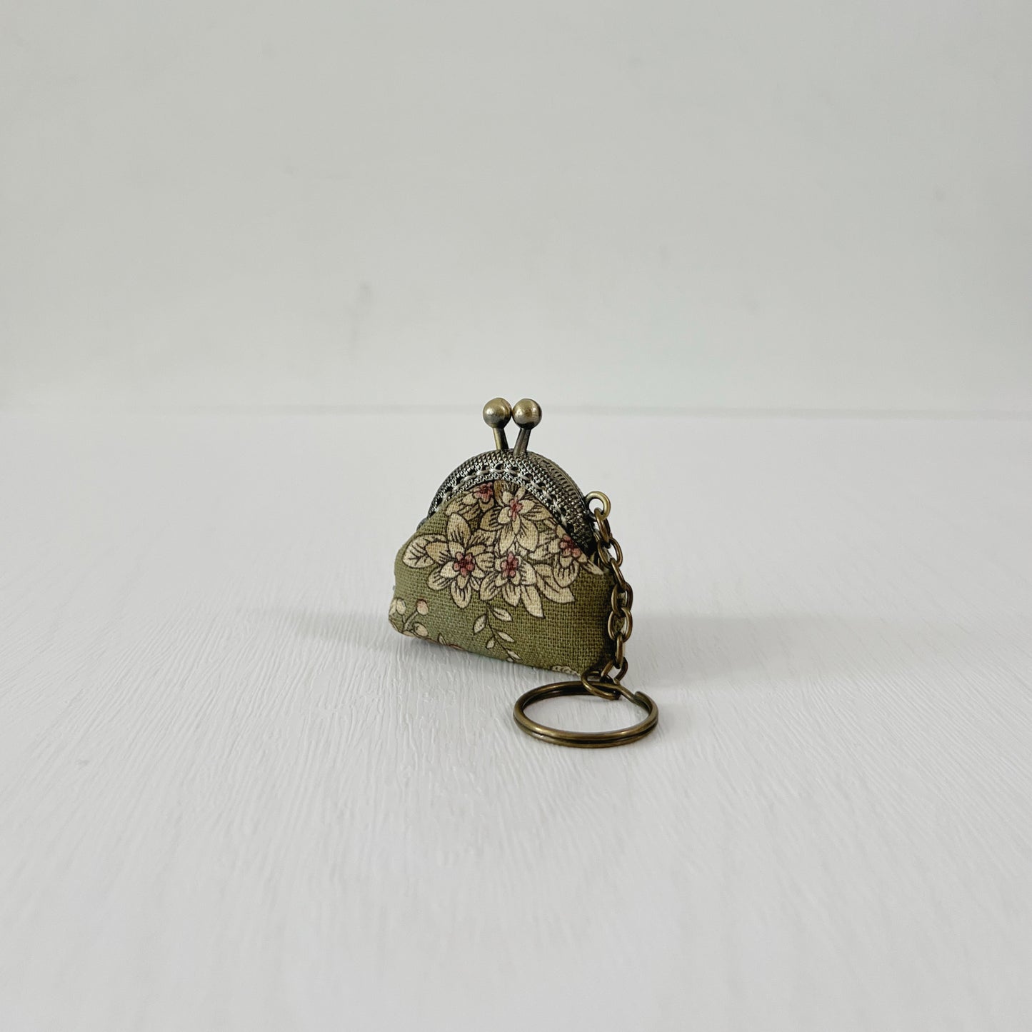 Green Old Garden - Handsewn Half Round Tiny Kiss Lock Purse Keychain