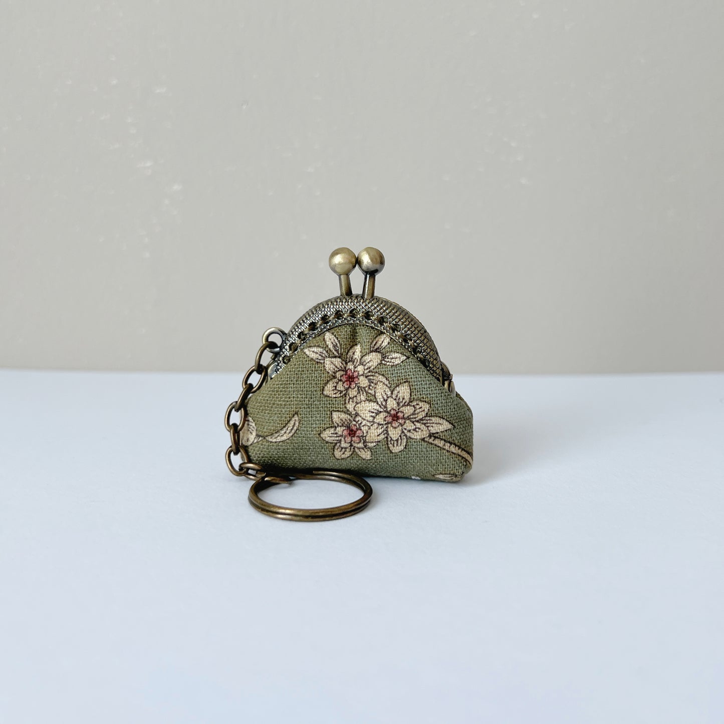 Green Old Garden - Handsewn Half Round Tiny Kiss Lock Purse Keychain