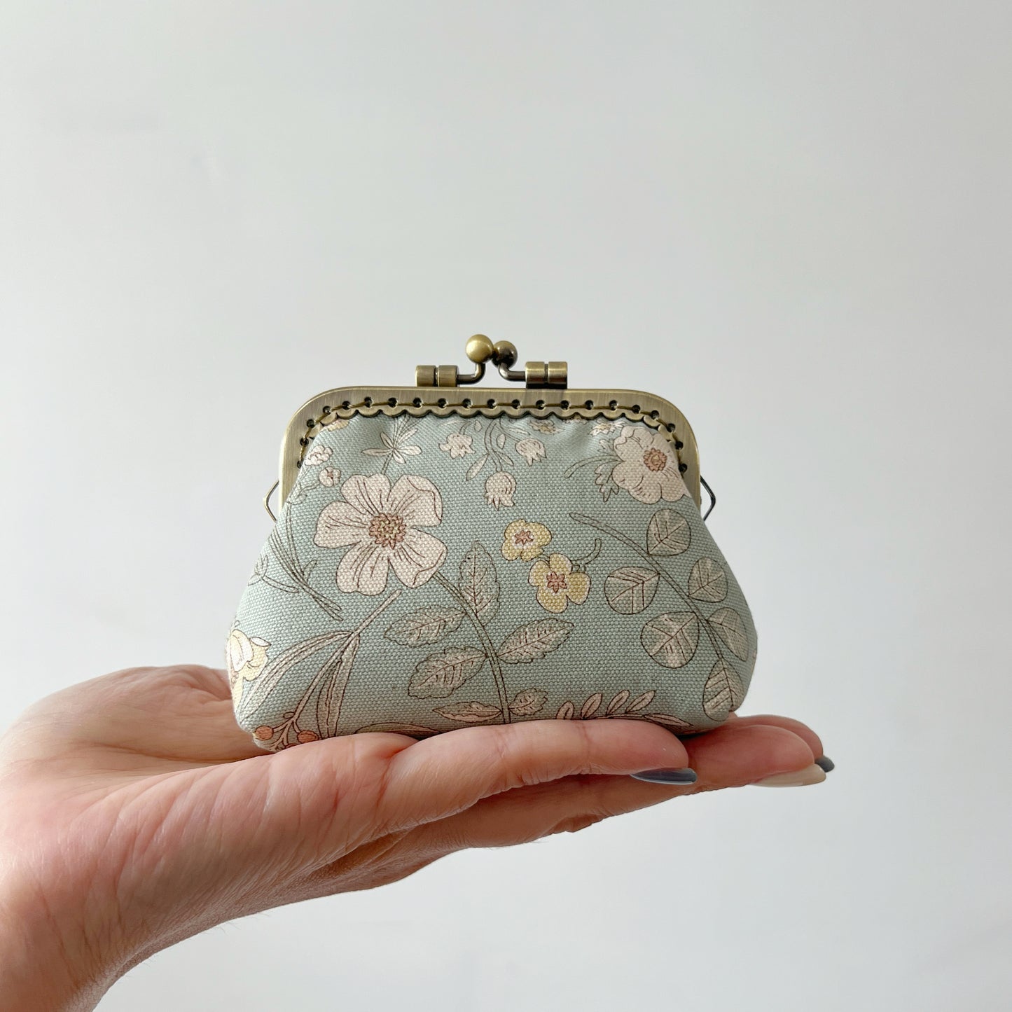 Soft Green Vintage Garden - Handmade Fabric Kiss Lock Purse