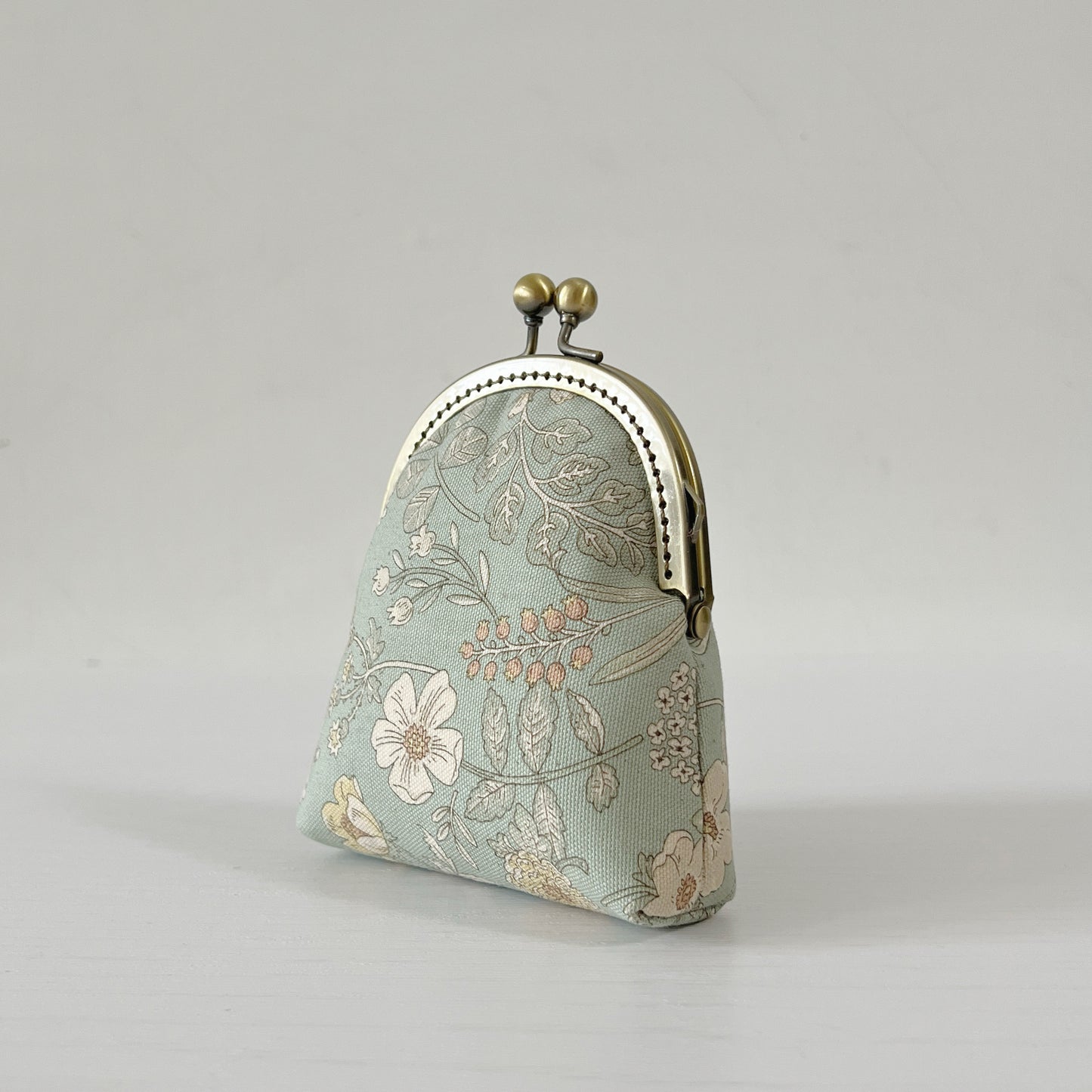 Vintage Green Spring Garden - Handmade Fabric Kiss Lock Purse