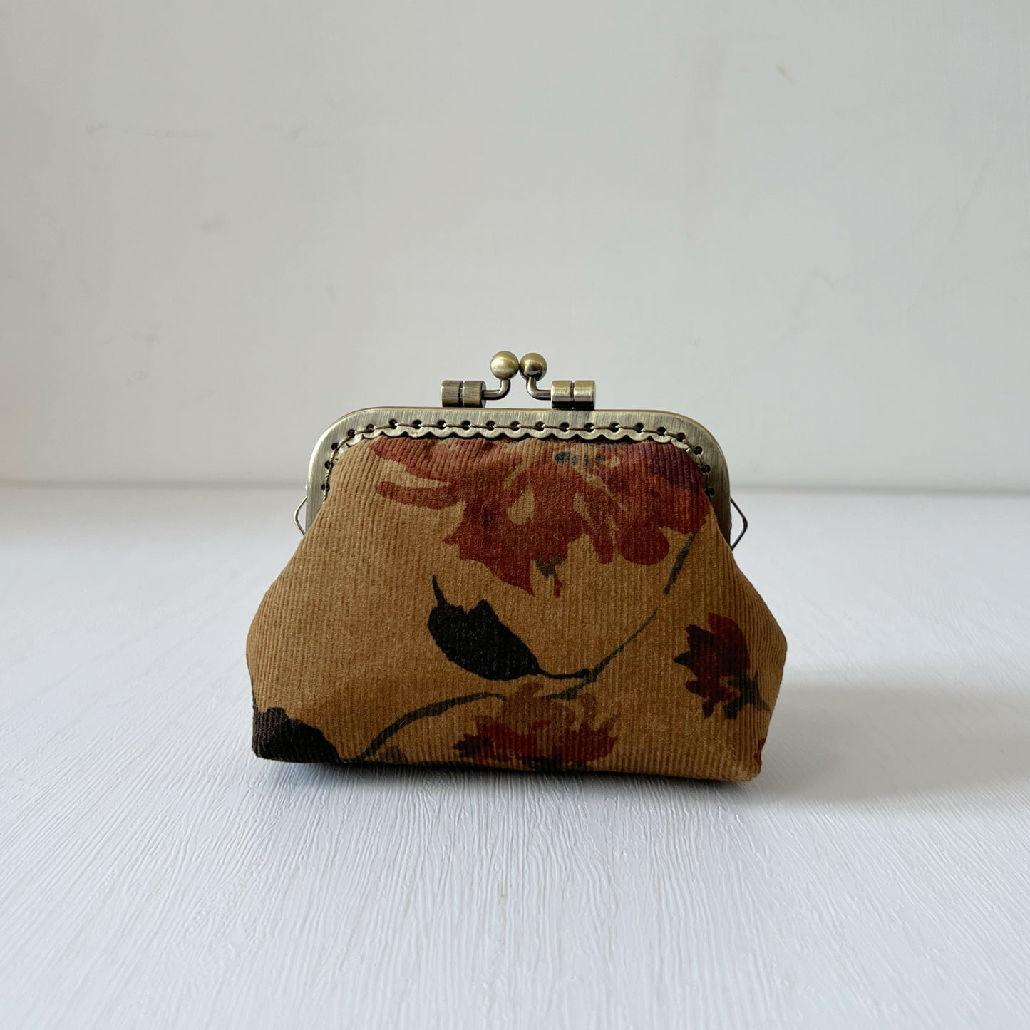 Brown Oriental Floral - Handmade Corduroy Fabric Kiss Lock Purse