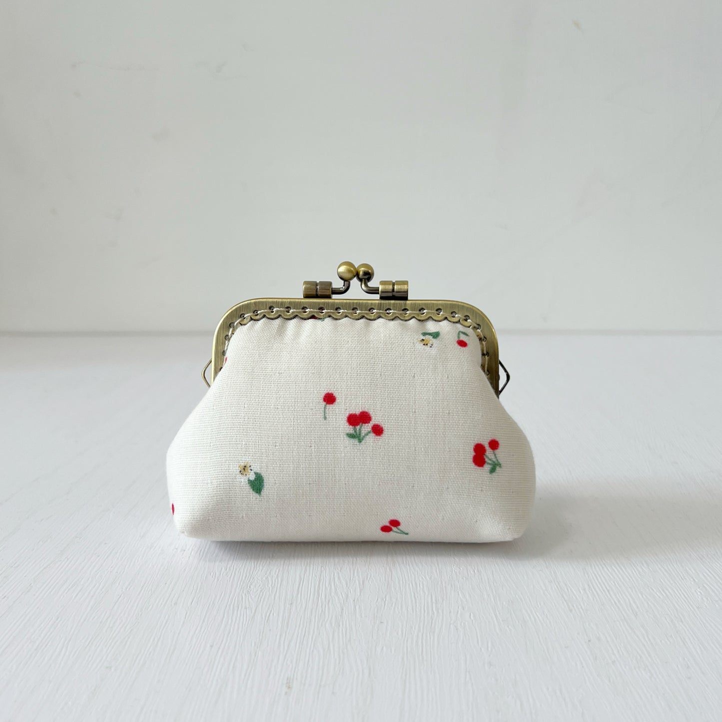 Simple Cherry - Handmade Fabric Kiss Lock Purse