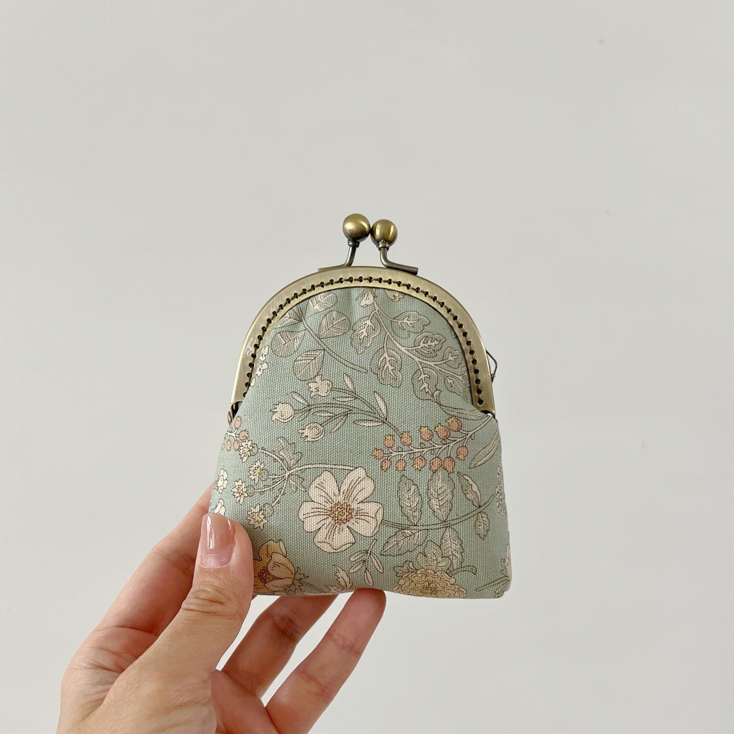 Vintage Green Spring Garden - Handmade Fabric Kiss Lock Purse