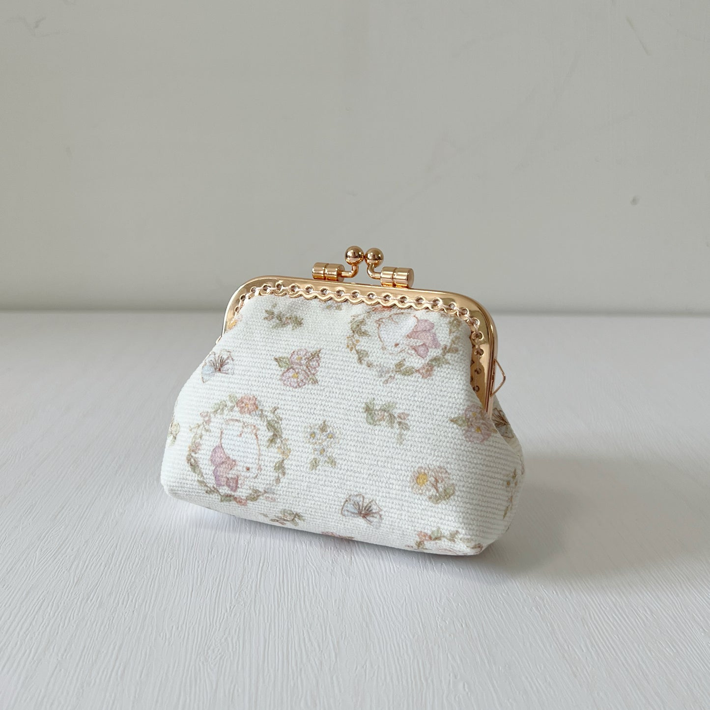 Vintage Garden Bunny - Handmade Corduroy Fabric Kiss Lock Purse