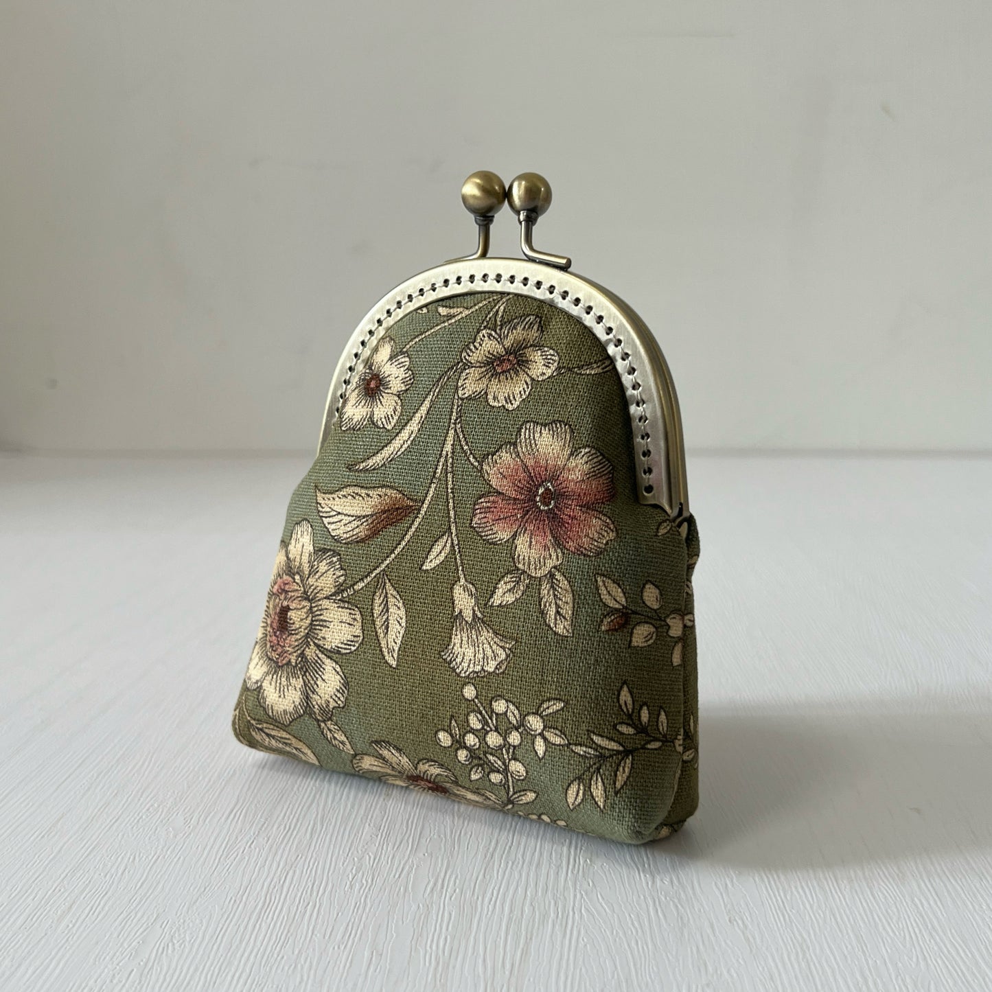 Old Green Garden Floral - Handmade Fabric Kiss Lock Purse