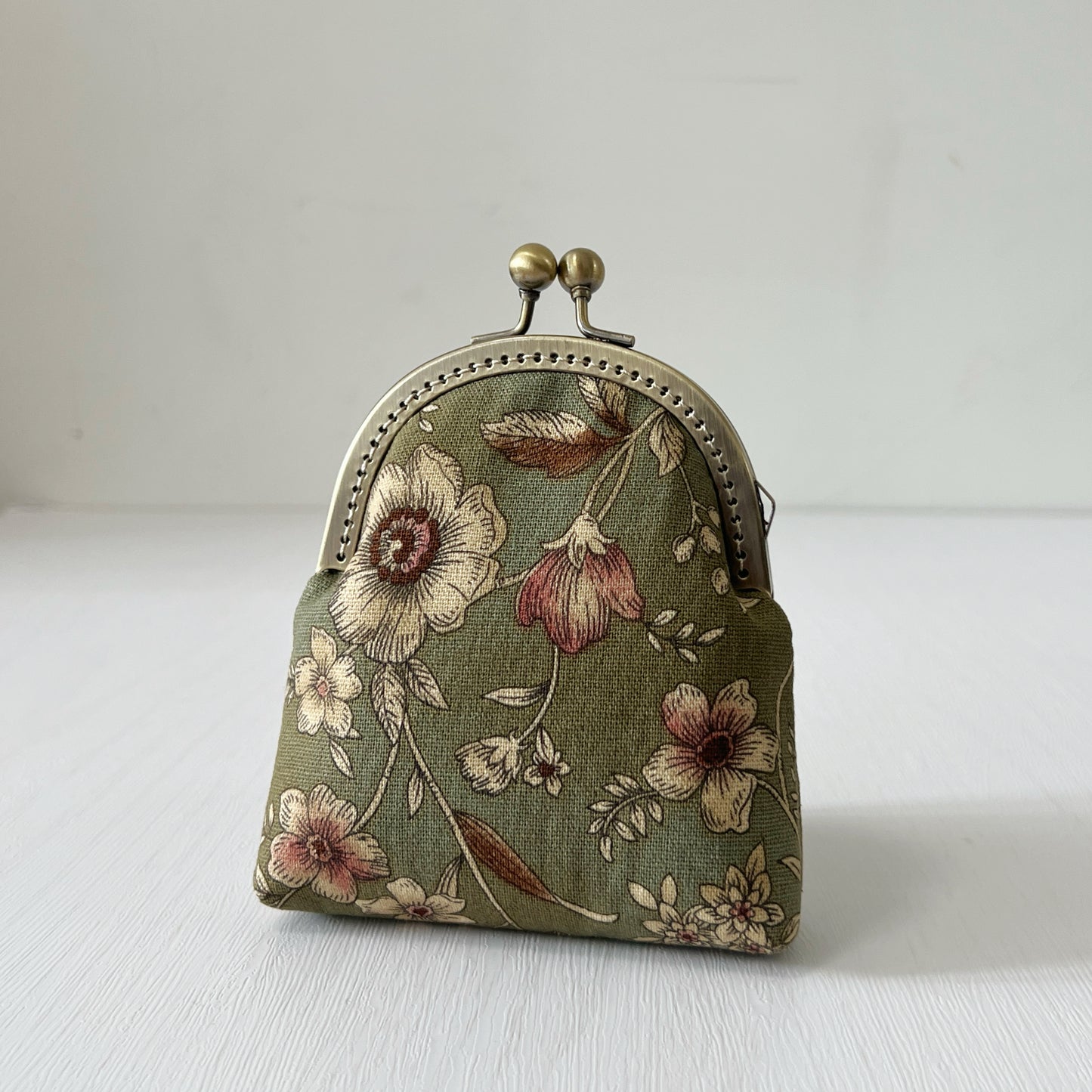 Old Green Garden Floral - Handmade Fabric Kiss Lock Purse
