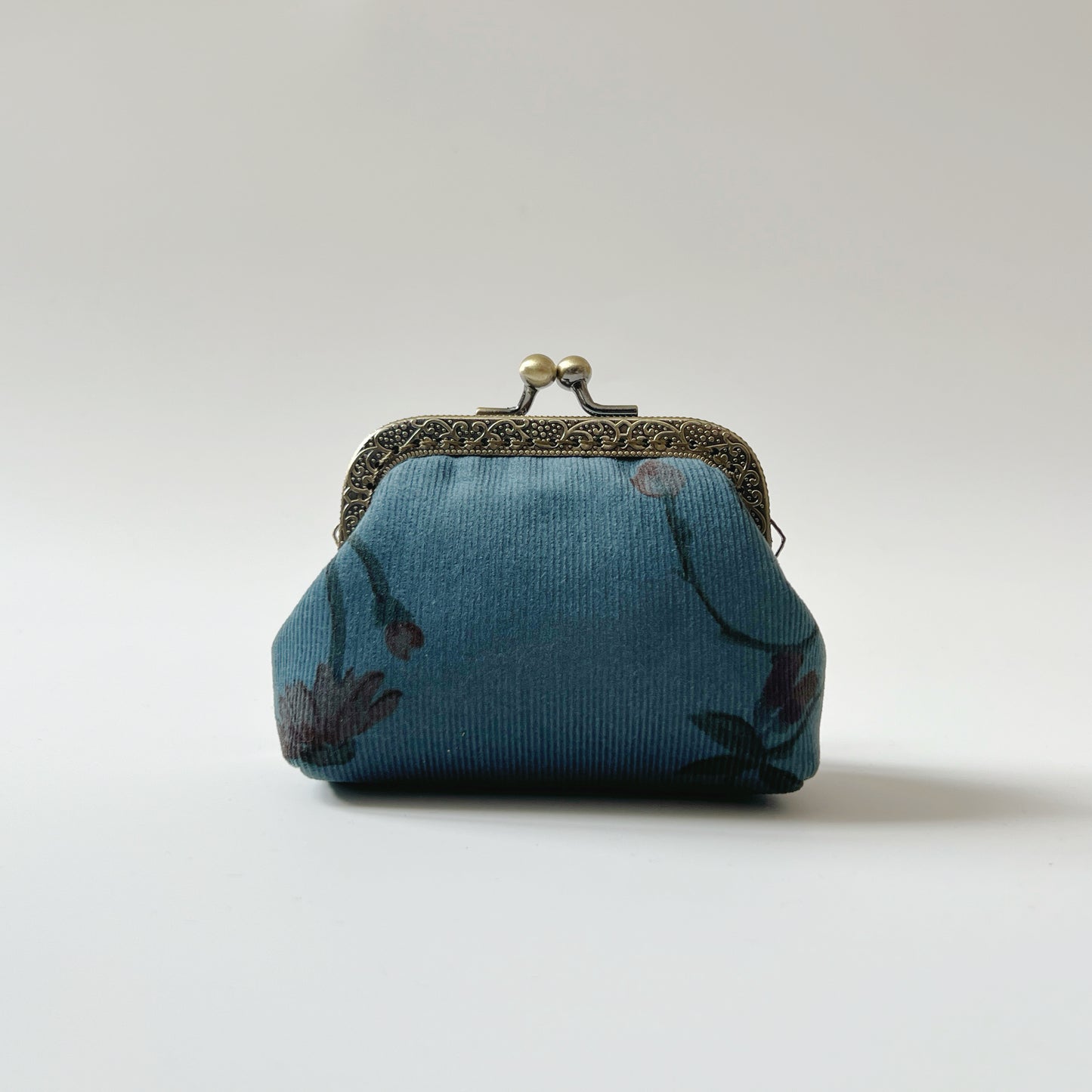 Vintage Blue Floral - Handmade Corduroy Fabric Kiss Lock Purse