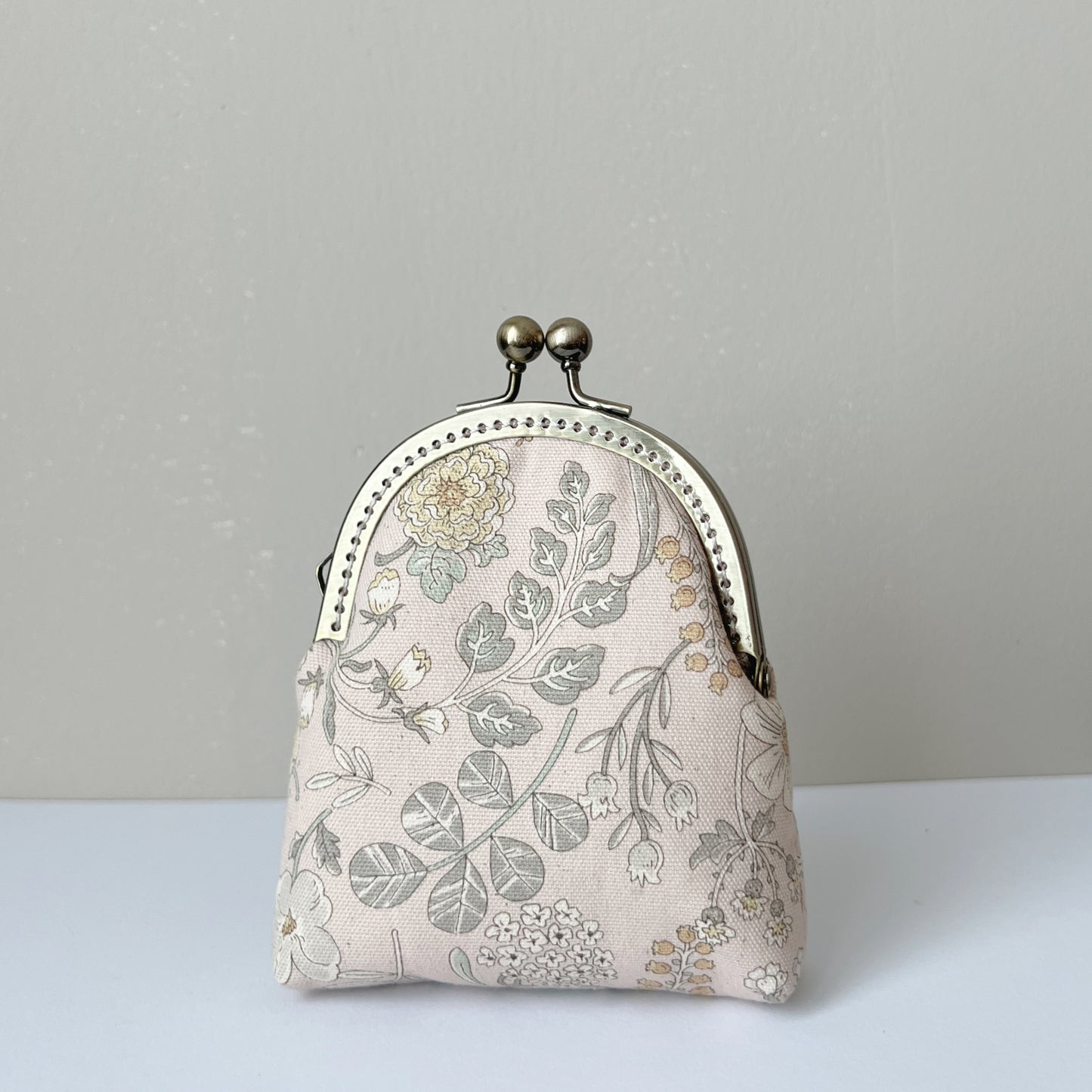 Vintage Pink Spring Garden - Handmade Fabric Kiss Lock Purse