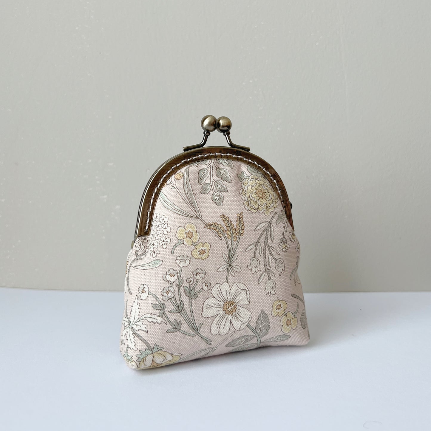 Vintage Pink Spring Garden - Handmade Fabric Kiss Lock Purse