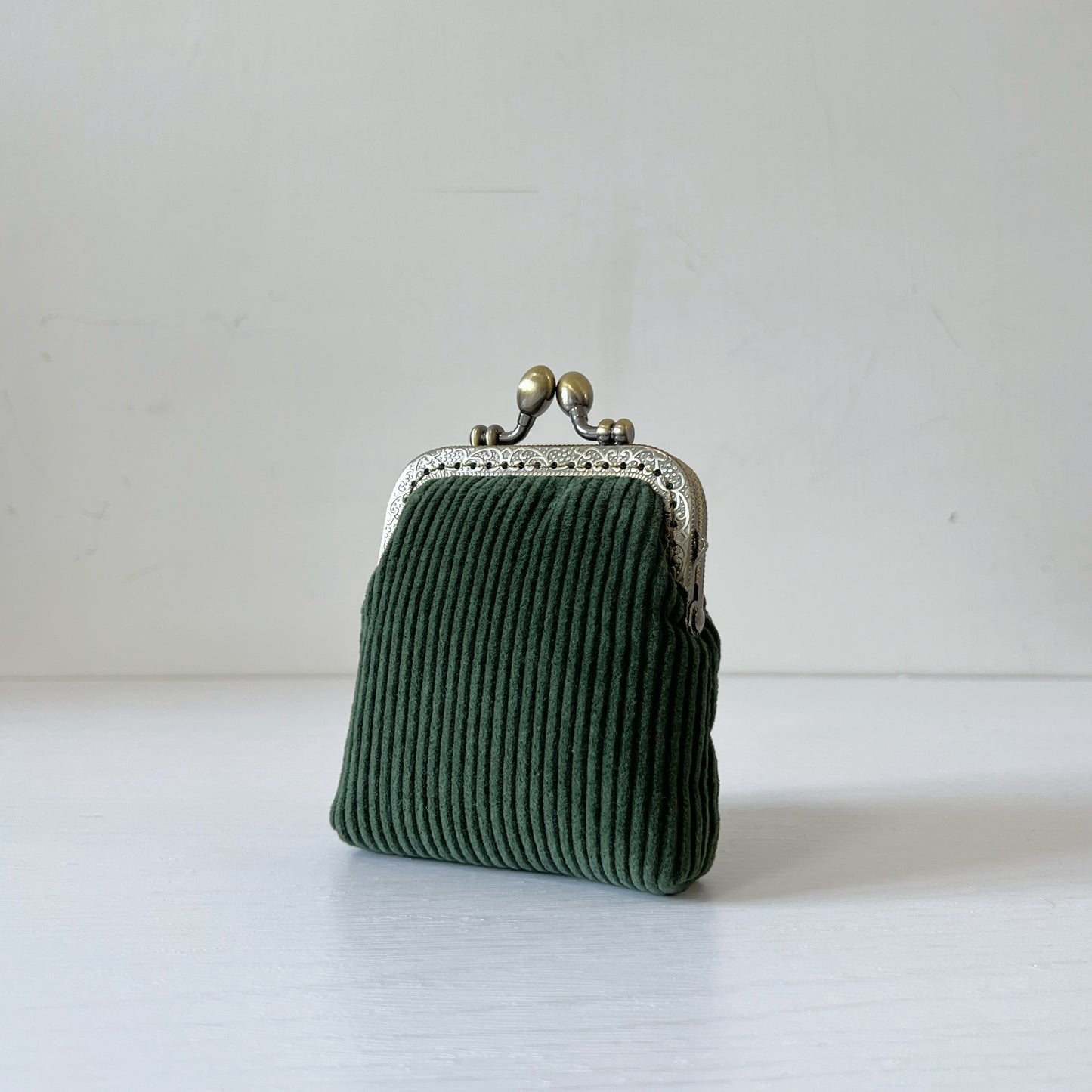 Green Corduroy Card Purse - Handsewn Kiss Lock Purse