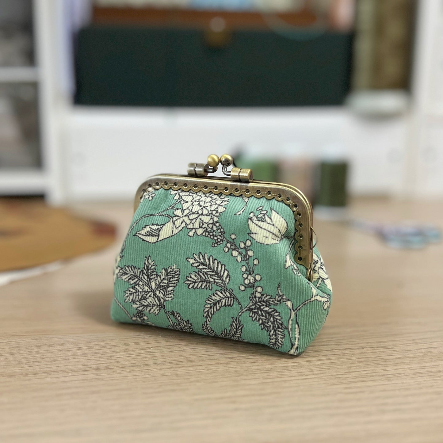 Mint Green Floral - Handmade Fabric Kiss Lock Purse