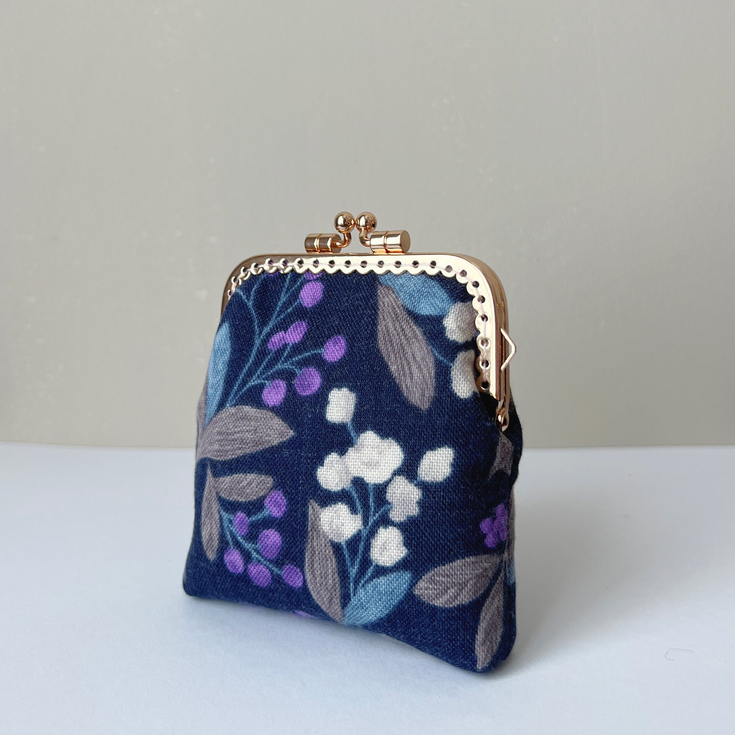 Handsewn Kiss Lock Card Purse - Dark Purple Cotton Linen Floral