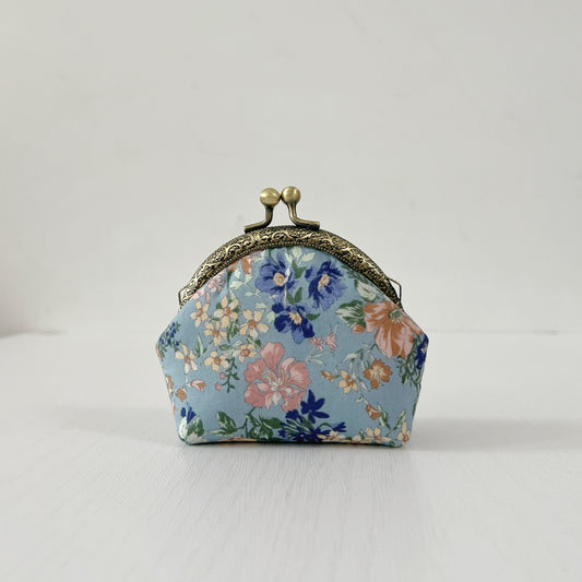Handmade Kiss Lock Change Purse - Summer Blue Garden Linen