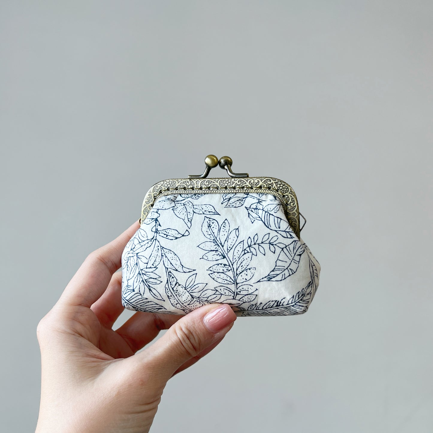 White Forest - Handmade Fabric Kiss Lock Purse
