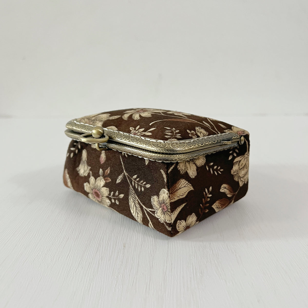 Handmade Kiss Lock Jewellery Box - Vintage Brown Garden - Small storage box