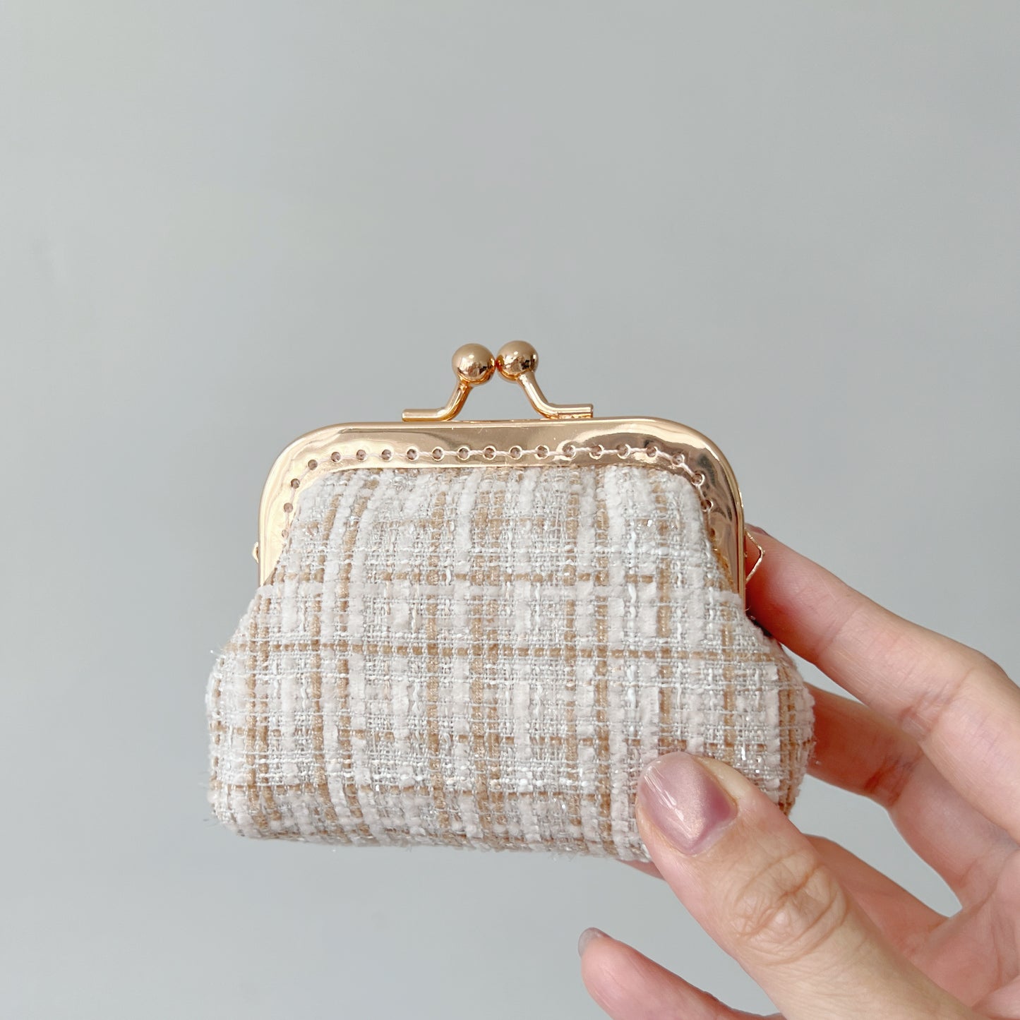 Beige Bouclé Tweed - Handmade Fabric Kiss Lock Purse