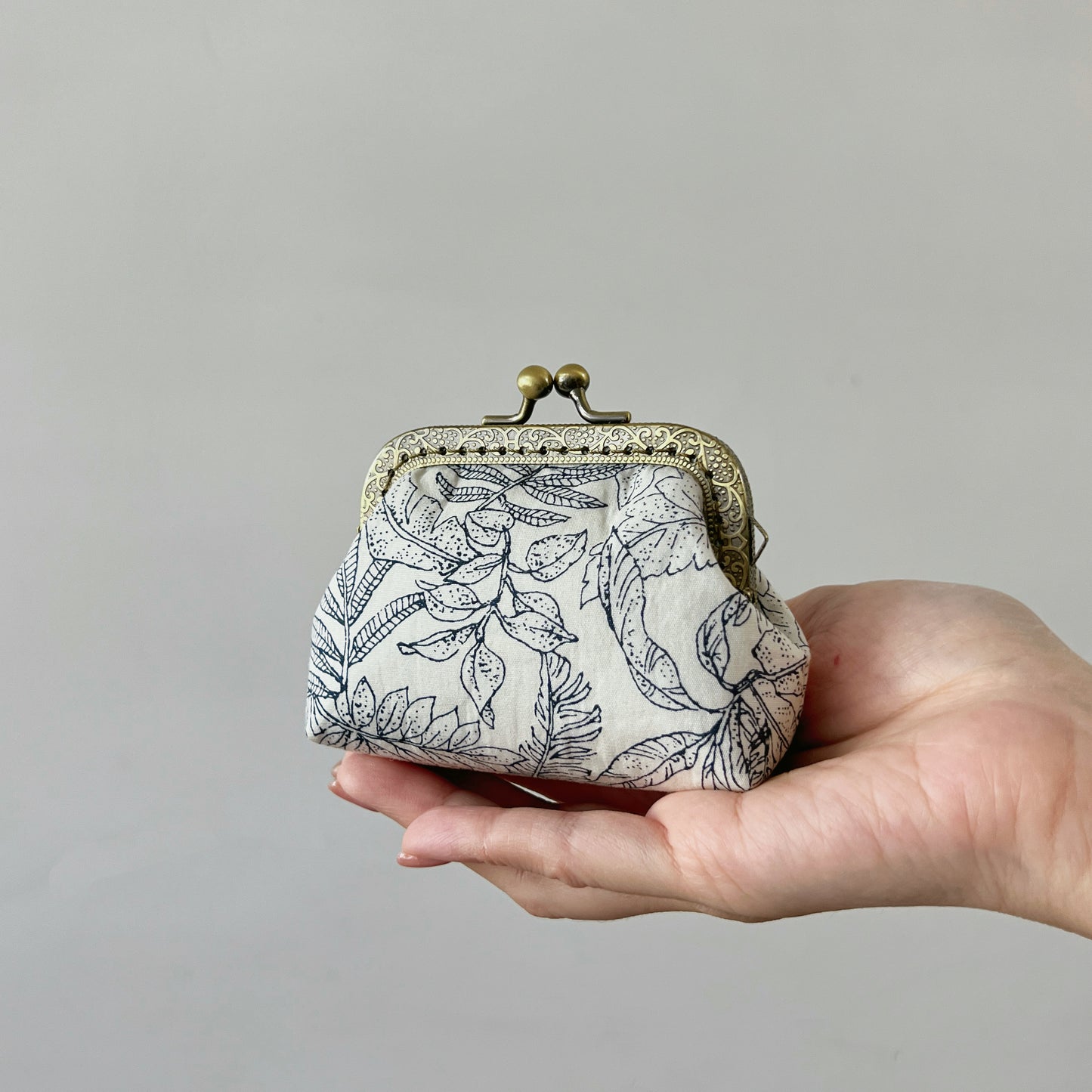 White Forest - Handmade Fabric Kiss Lock Purse