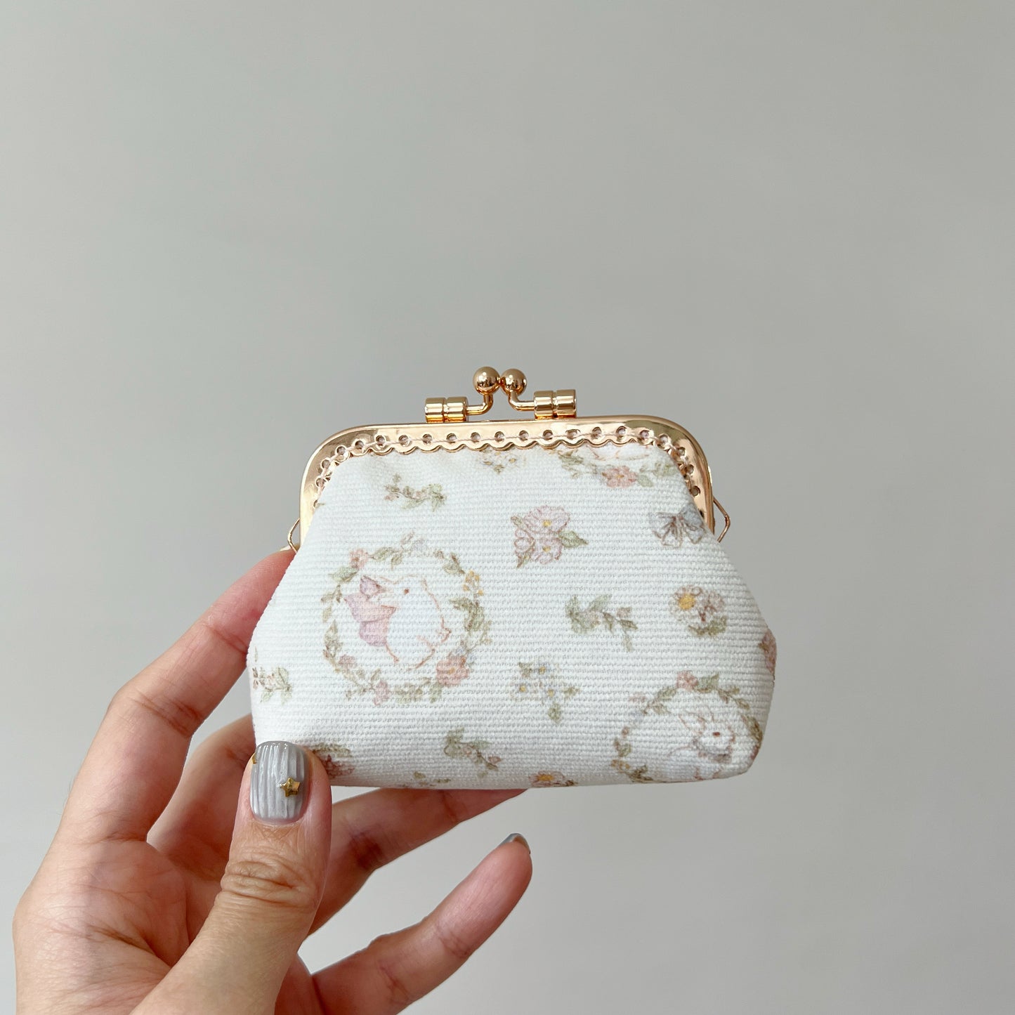 Vintage Garden Bunny - Handmade Corduroy Fabric Kiss Lock Purse