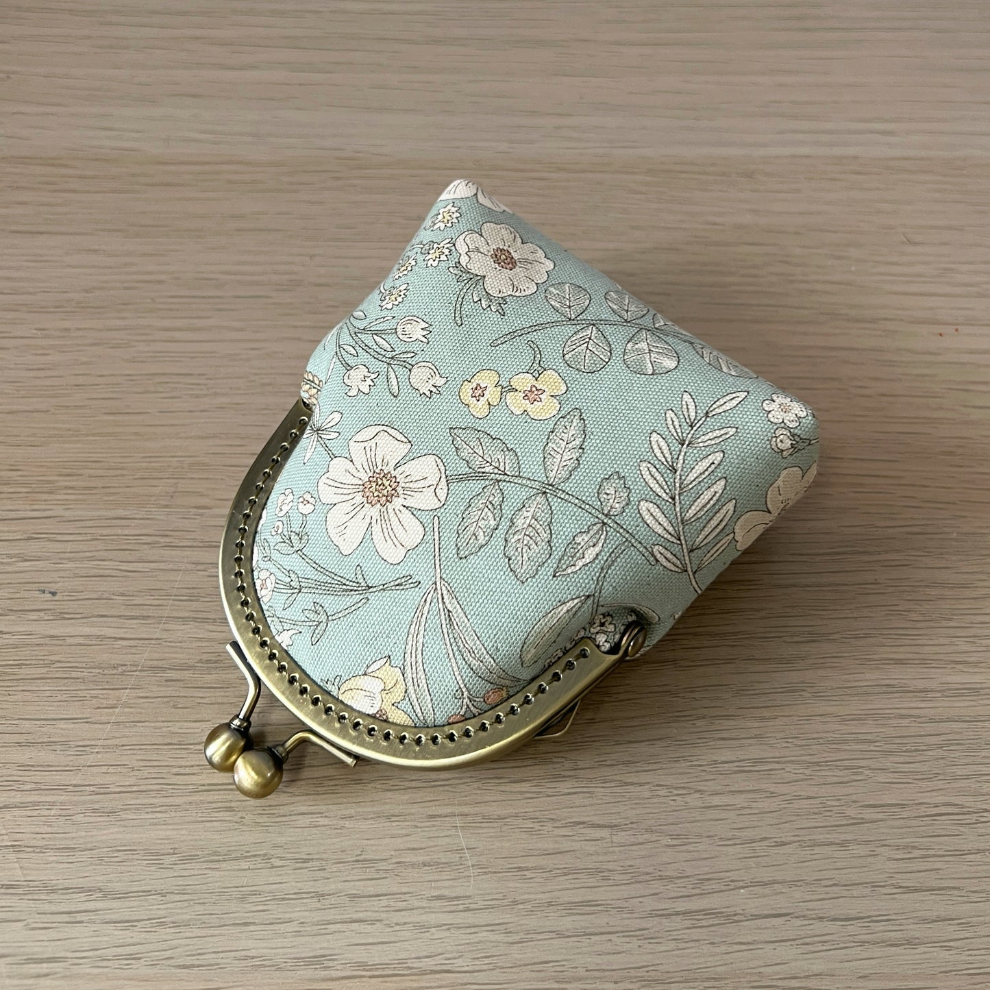 Vintage Green Spring Garden - Handmade Fabric Kiss Lock Purse