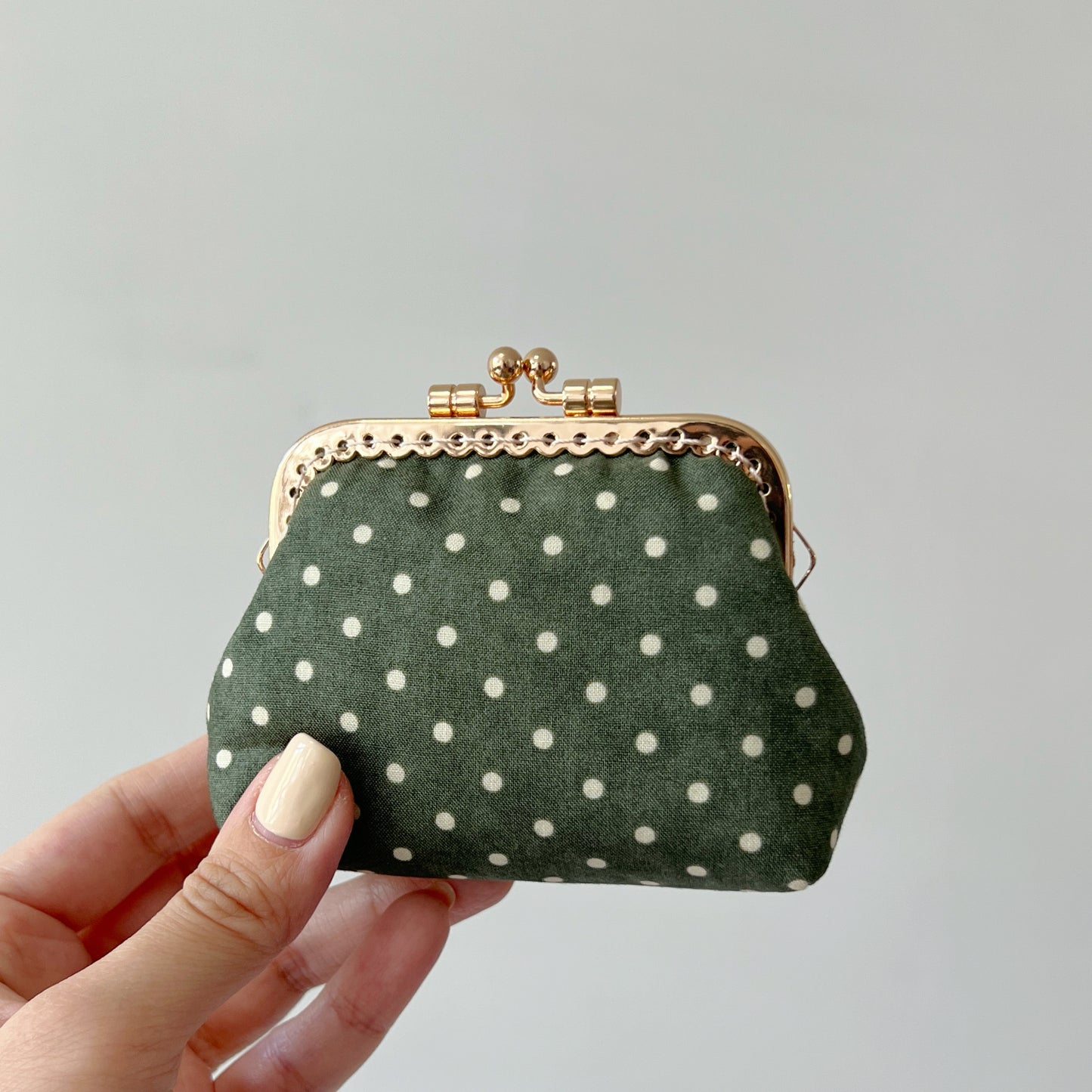 Green Tiny Polka Dots Coin Purse - Handsewn Kiss Lock Purse