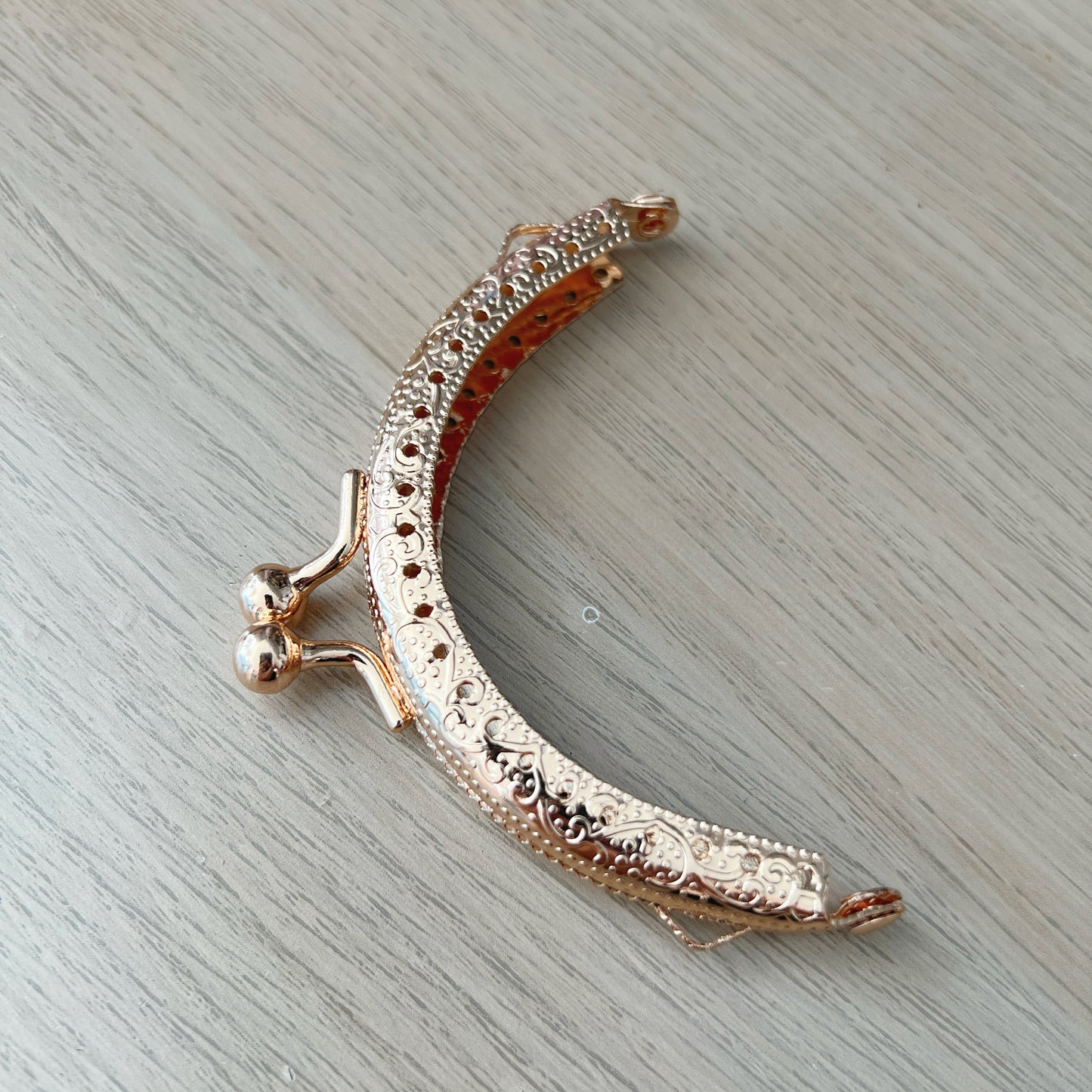 Vintage Style - DemiLune Kiss Lock Metal Frame Clasps