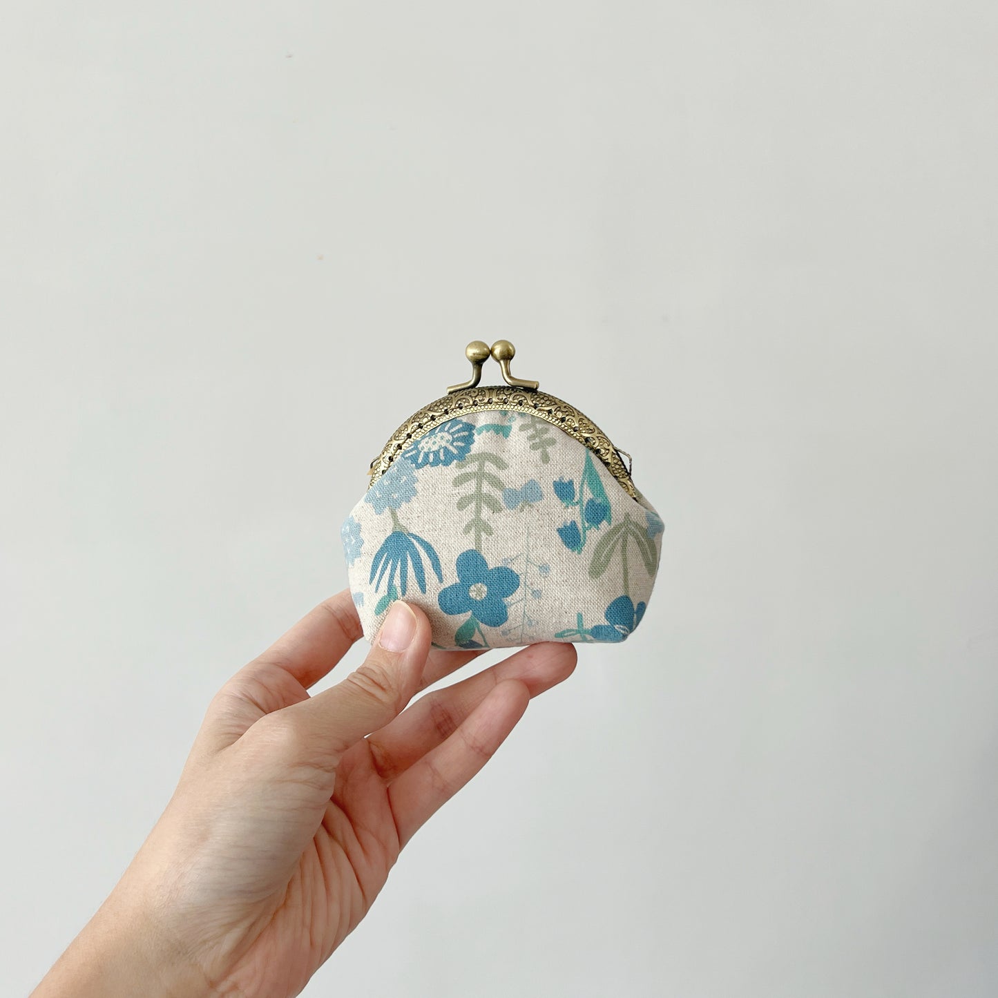 Handmade Round Kiss Lock Fabric Purse - Vintage Soft Blue Floral Linen