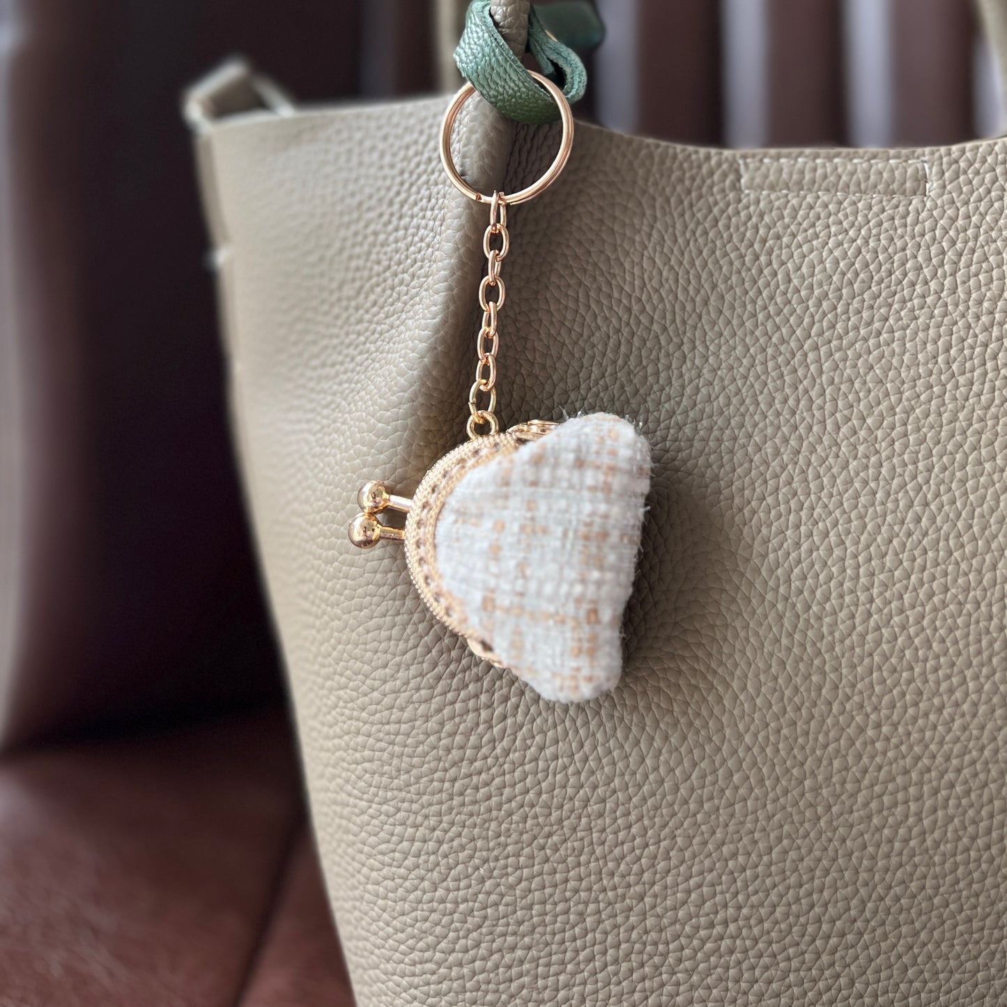 Beige Bouclé Tweed - Handmade Mini Tiny Fabric Kiss Lock Purse Keychain