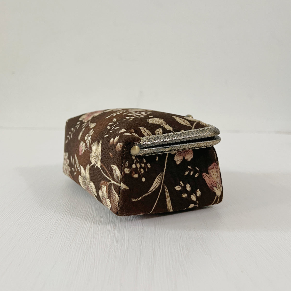 Handmade Kiss Lock Jewellery Box - Vintage Brown Garden - Small storage box