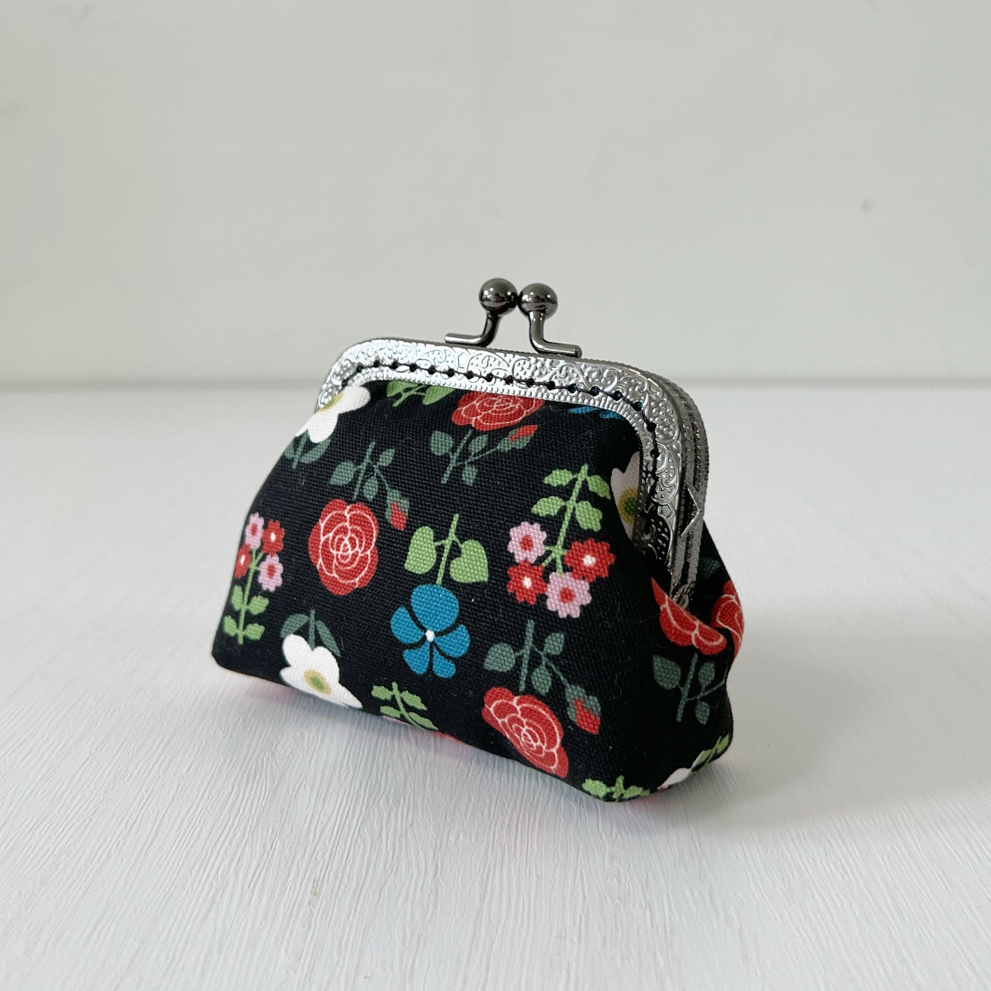 Black Retro Florals - Handmade Fabric Kiss Lock Purse
