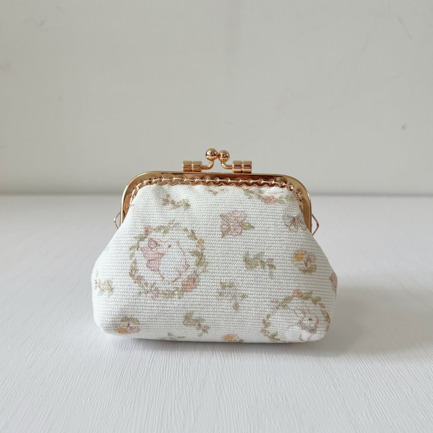 Vintage Garden Bunny - Handmade Corduroy Fabric Kiss Lock Purse
