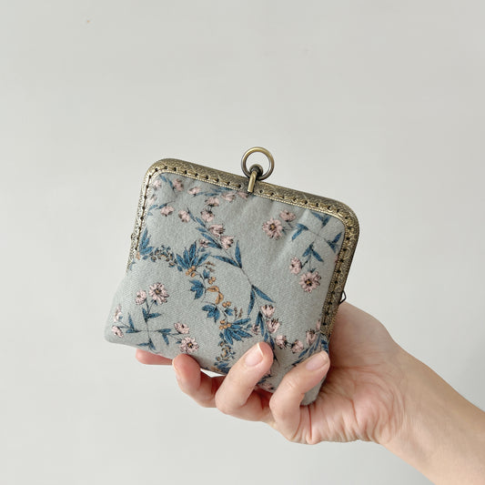 Handsewn Vintage Style Kiss Lock Purse - Vintage Blue Wallet