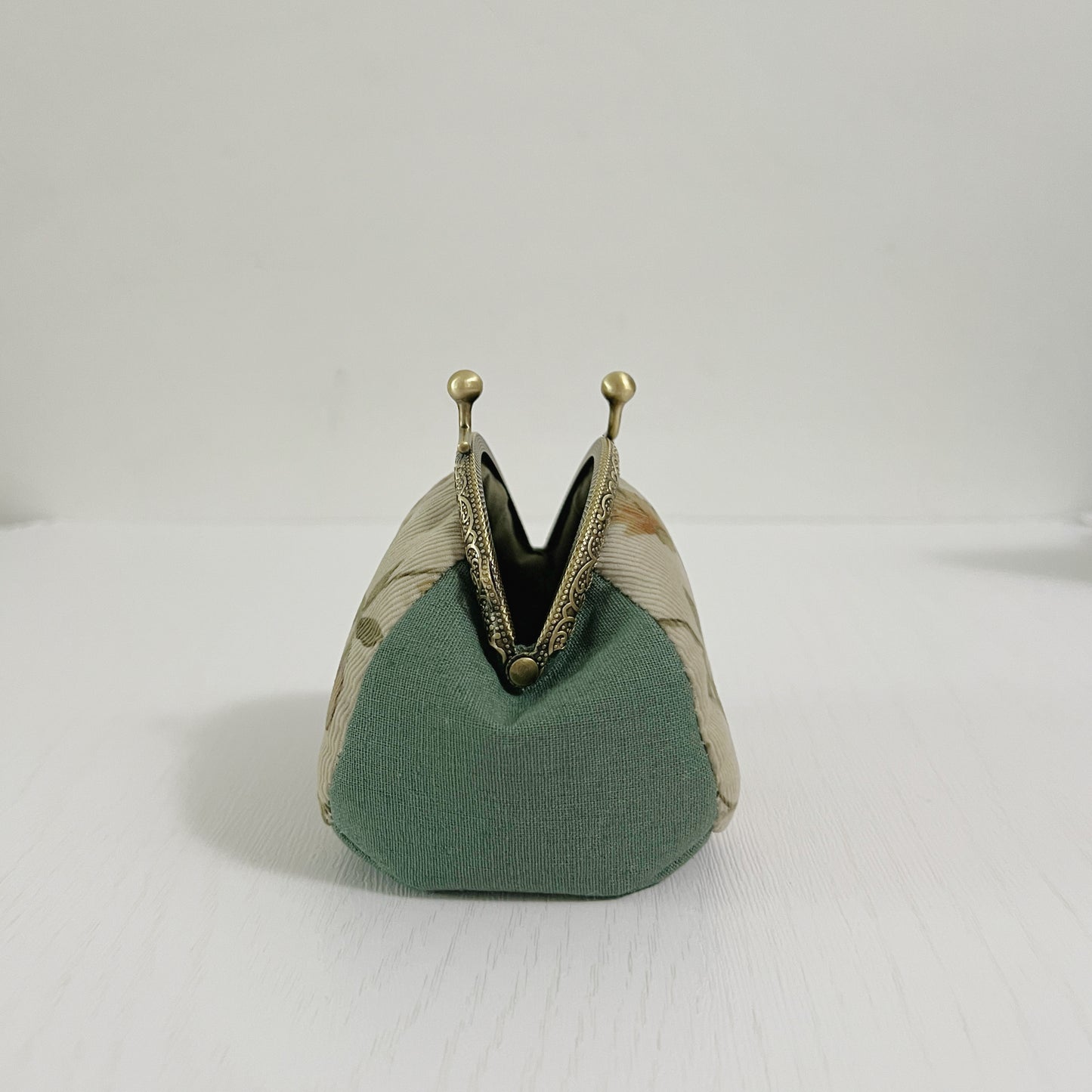 Bébé Purse - Step-By-Step DIY Hand Sewing Template and Full Video Guide (Digital Download)
