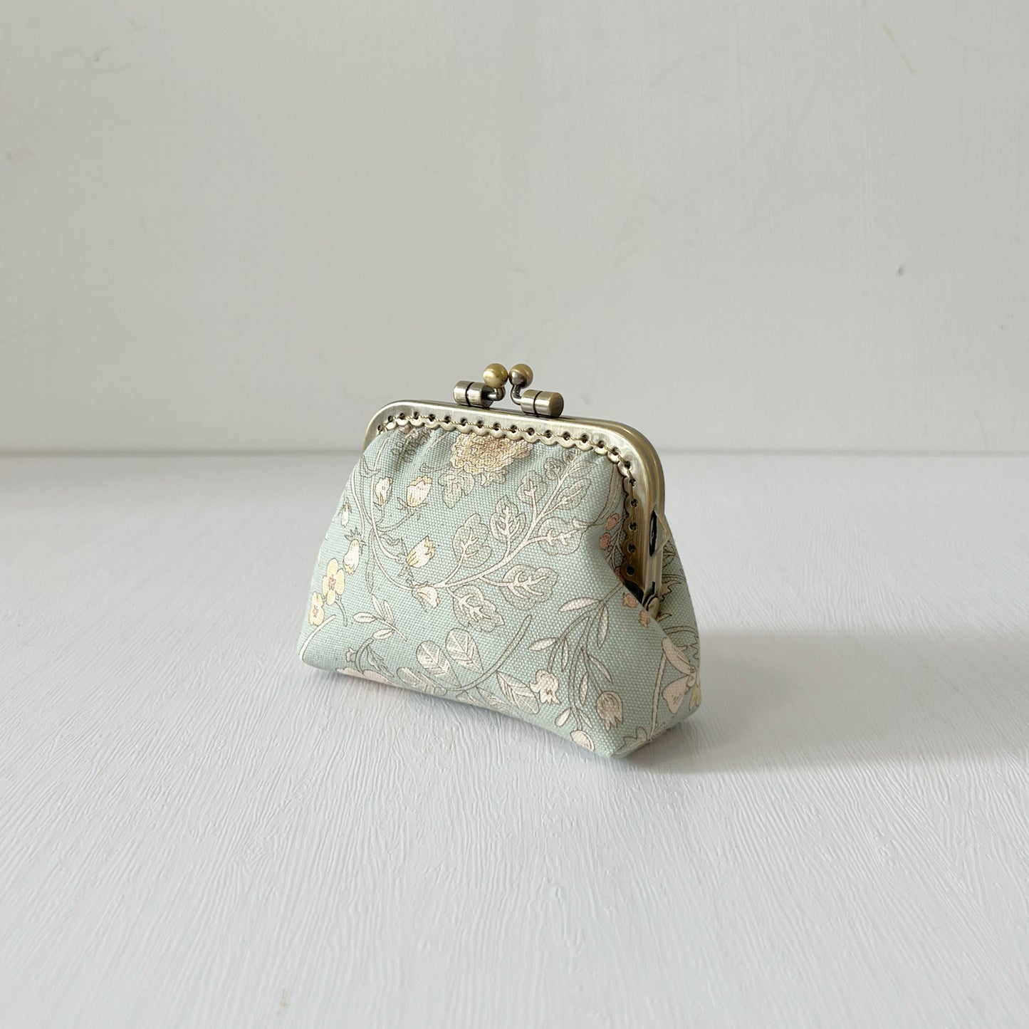 Soft Green Vintage Garden - Handmade Fabric Kiss Lock Purse