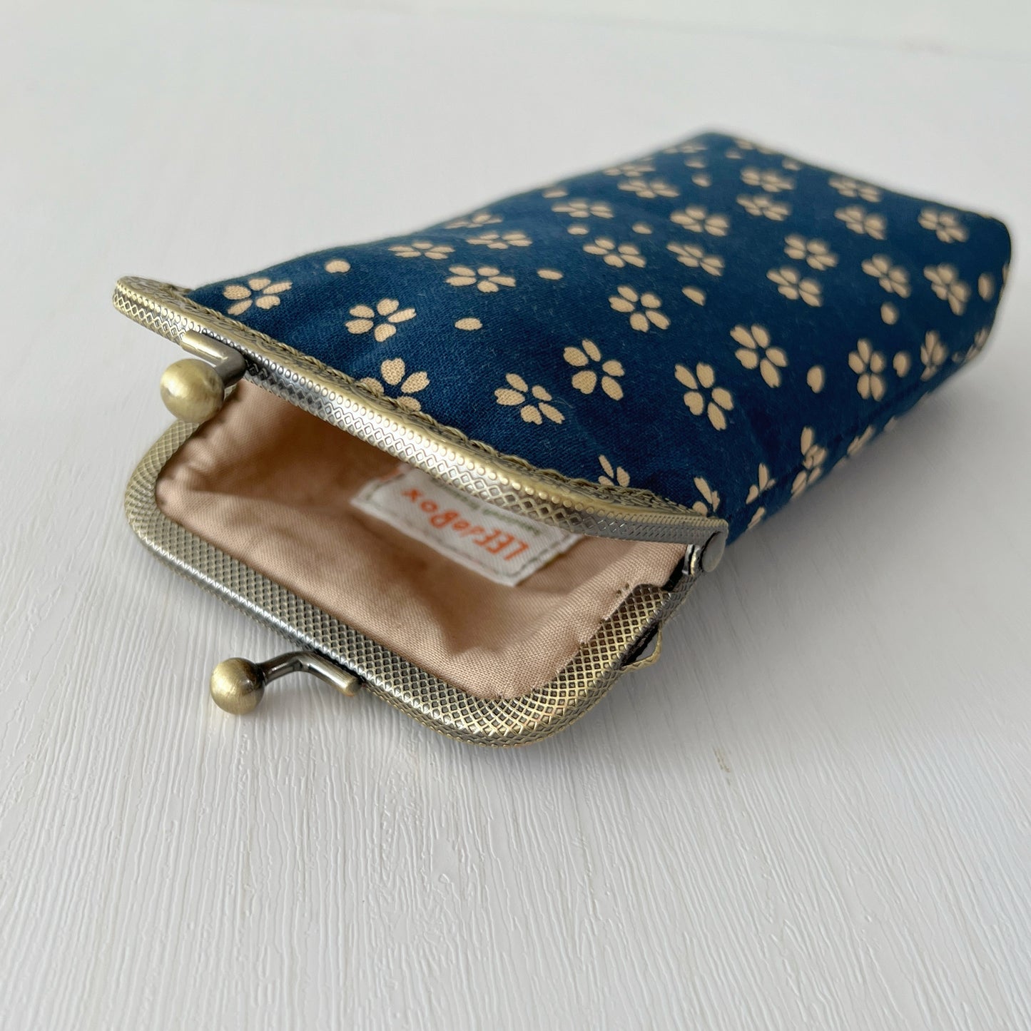 Blue Blossoms Linen - Handmade Eye-glasses Pouch - Kiss Lock Purse